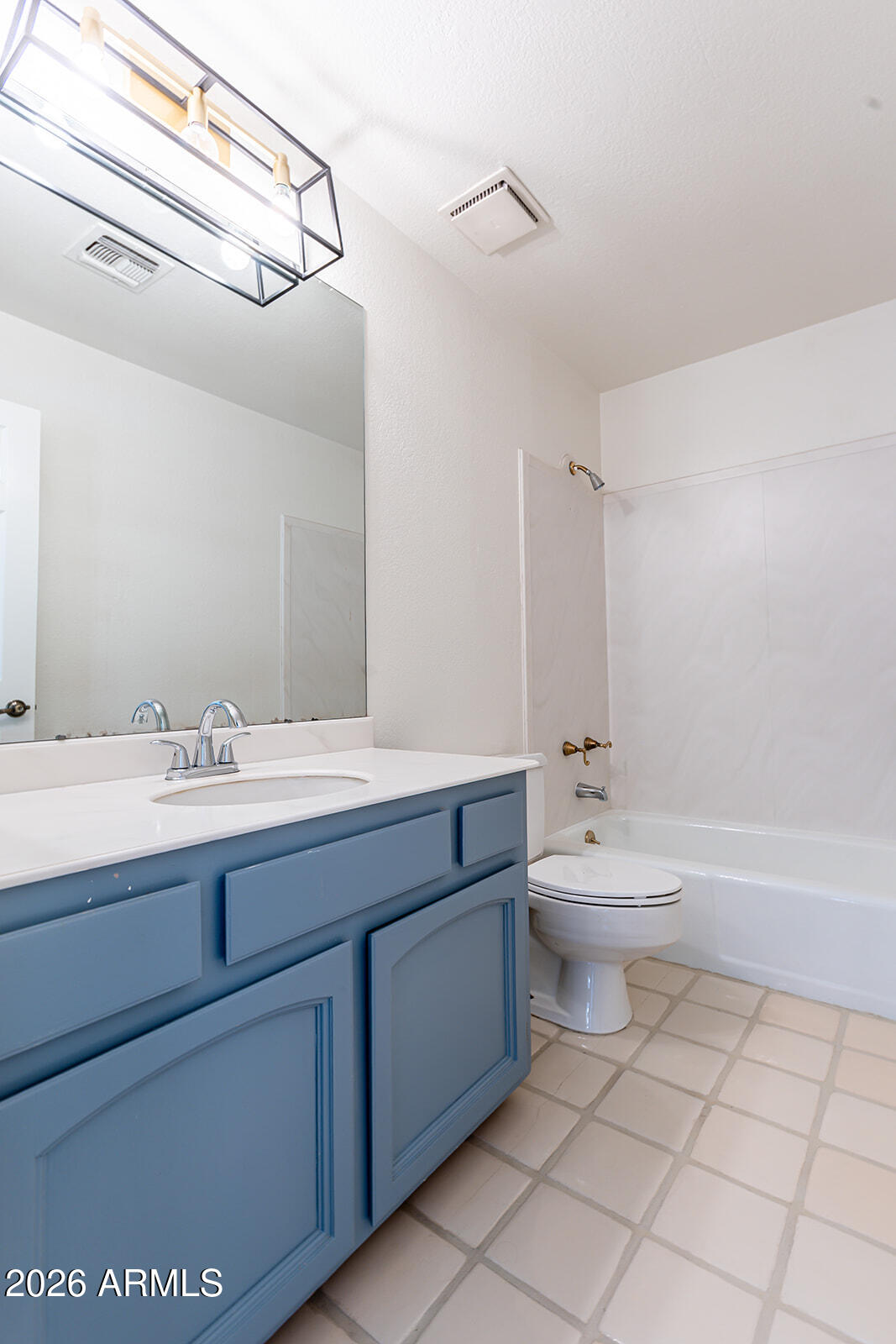 2626 E ARIZONA BILTMORE Circle 15