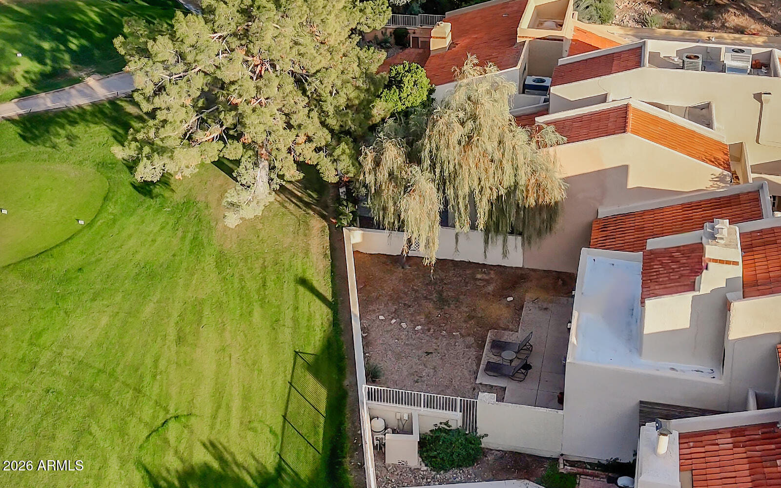 2626 E ARIZONA BILTMORE Circle 15