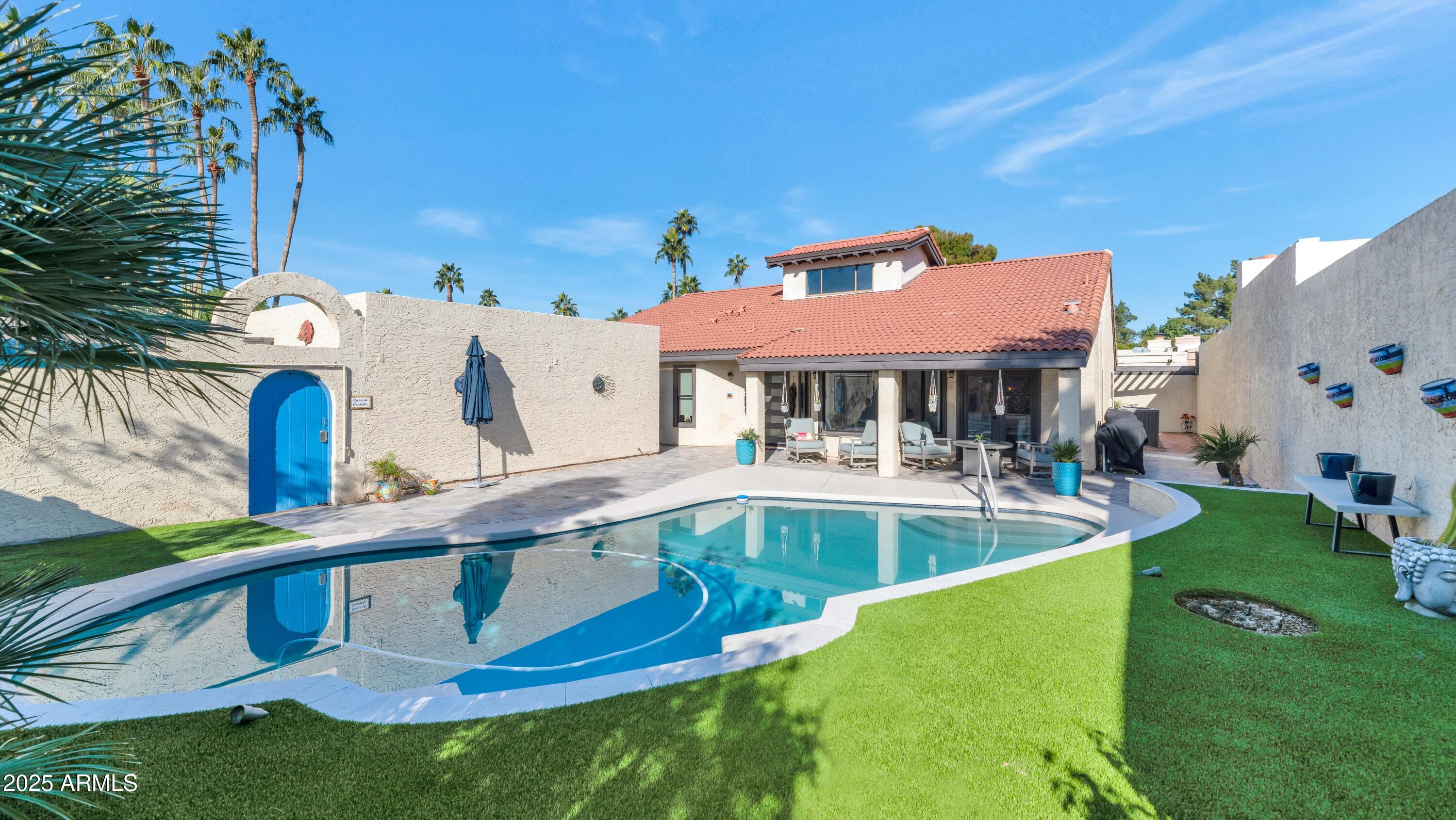 7252 E MAVERICK Road