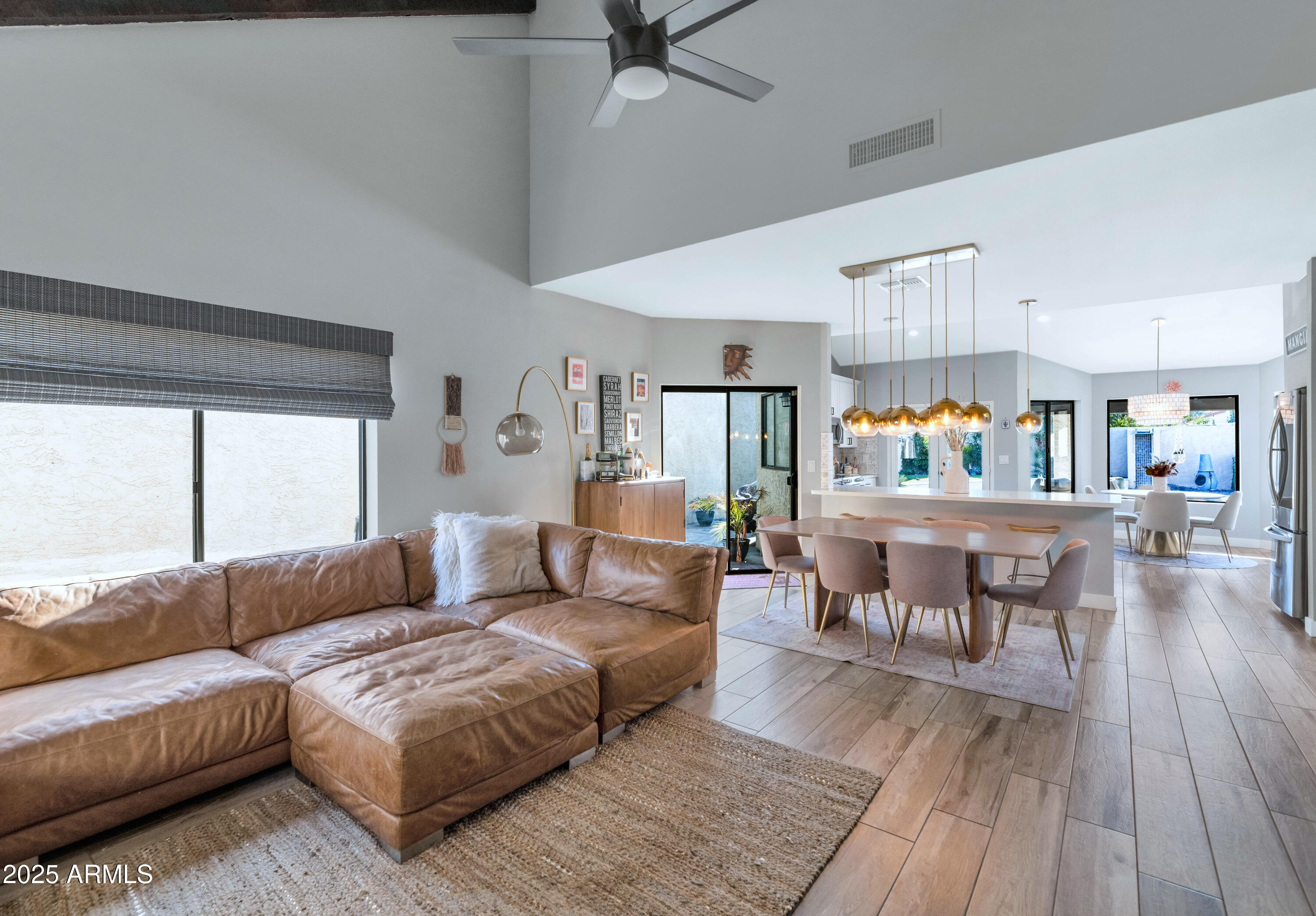 7252 E MAVERICK Road