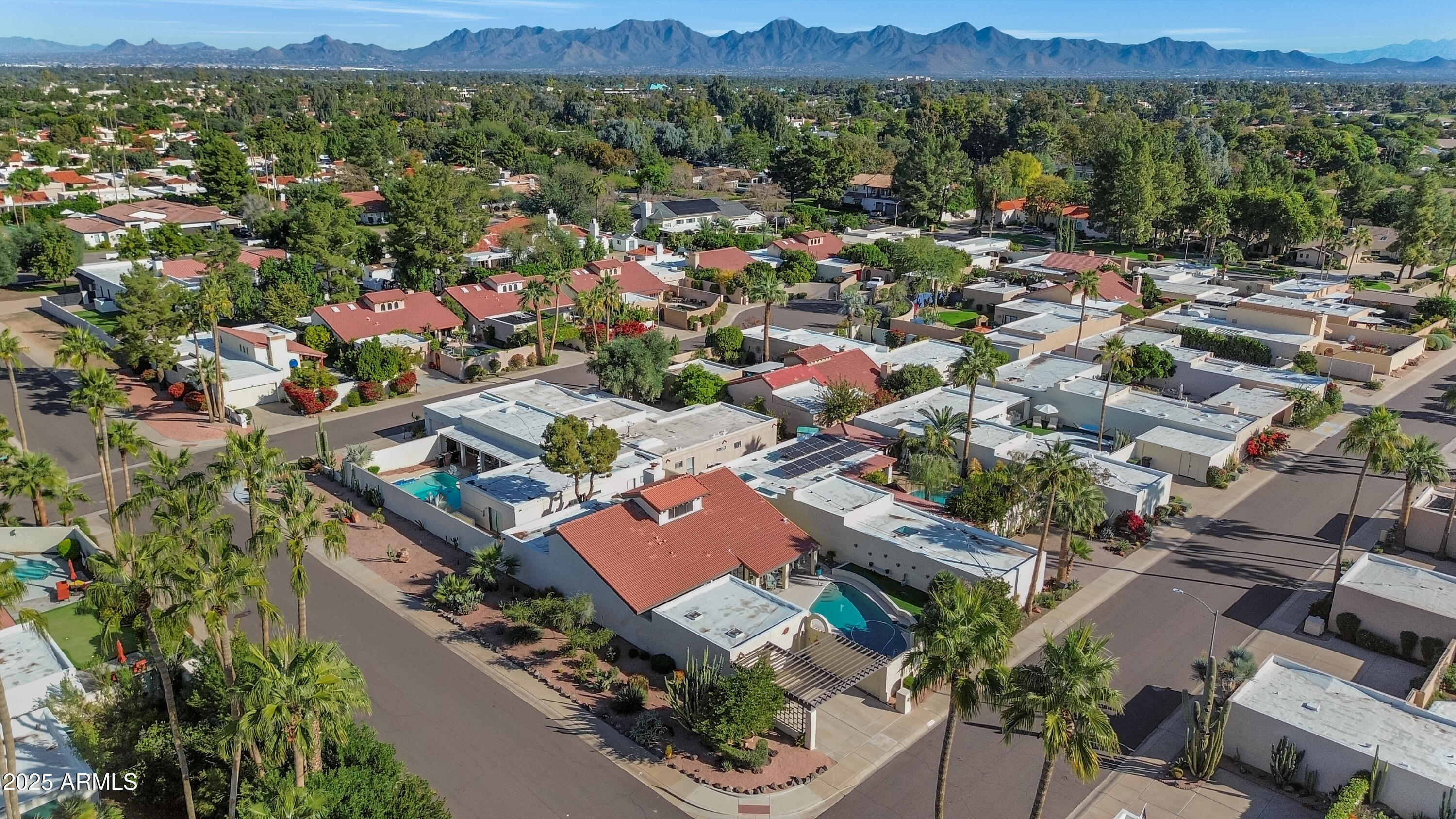 7252 E MAVERICK Road