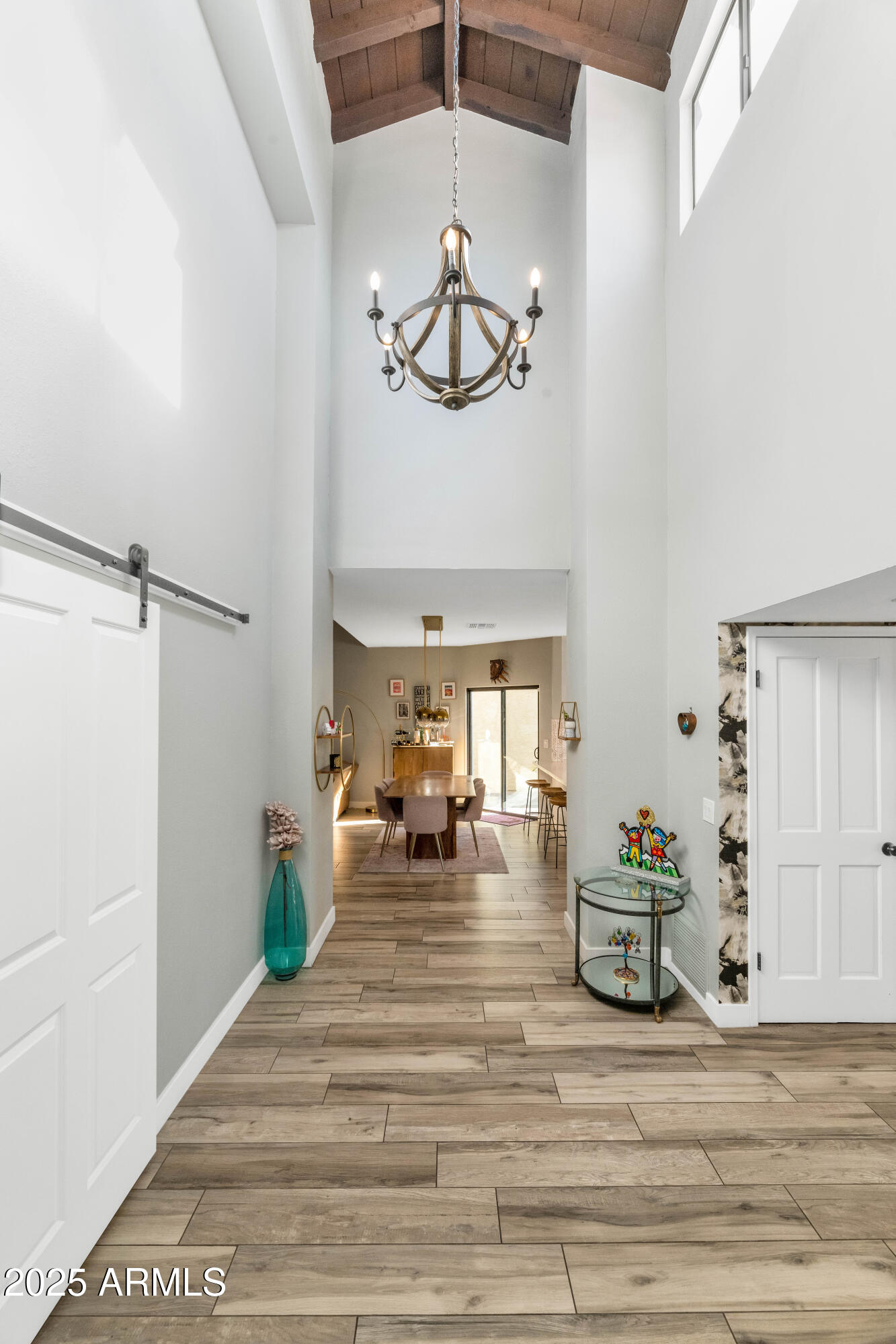 7252 E MAVERICK Road