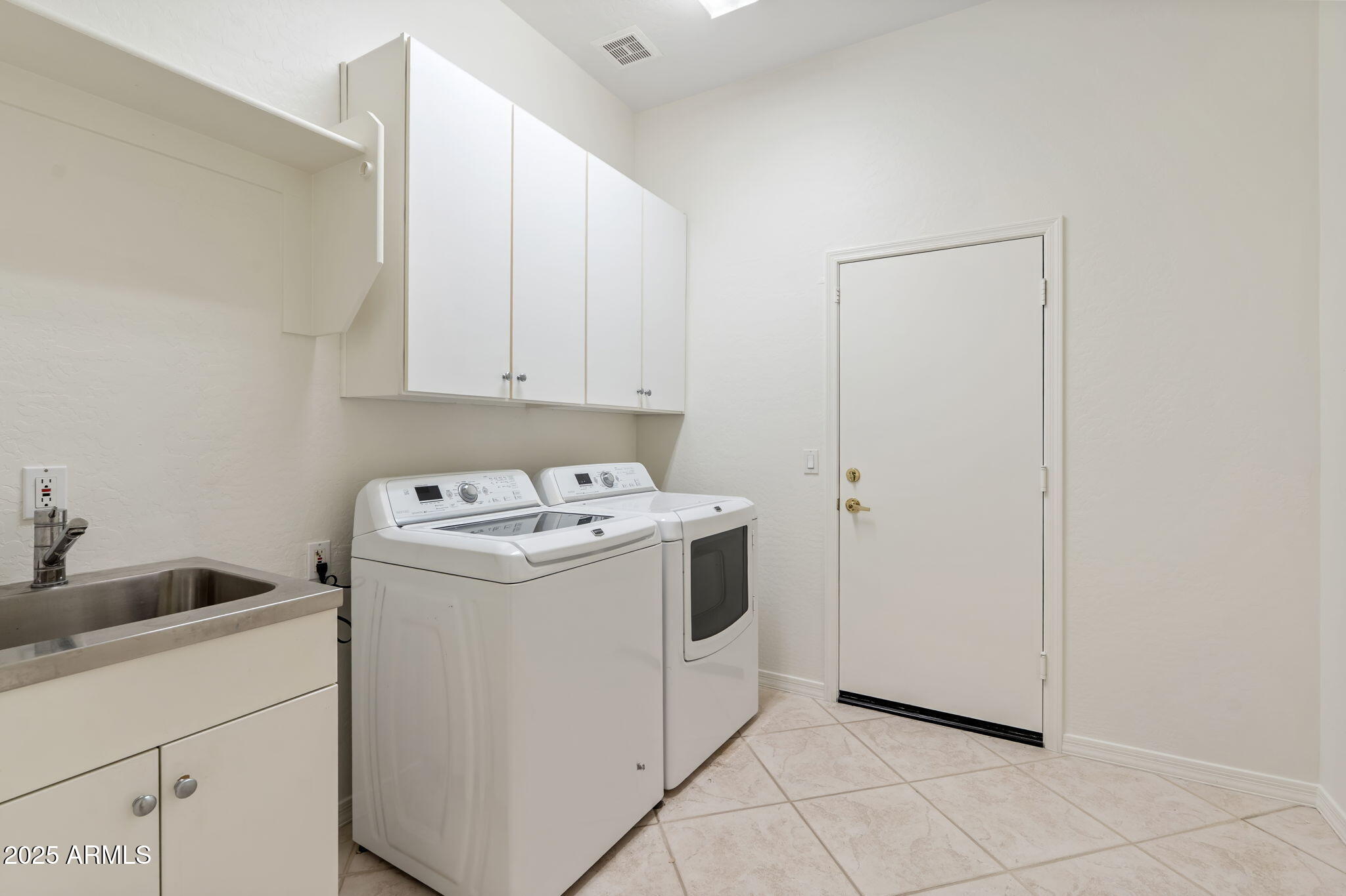 10966 E PALM RIDGE Drive