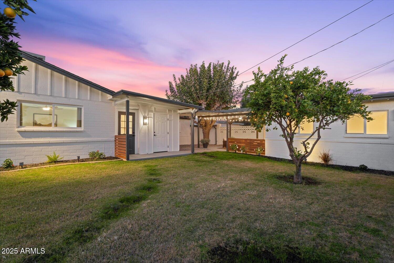 6637 E CULVER Street