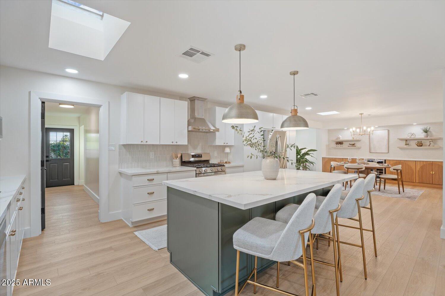 6637 E CULVER Street