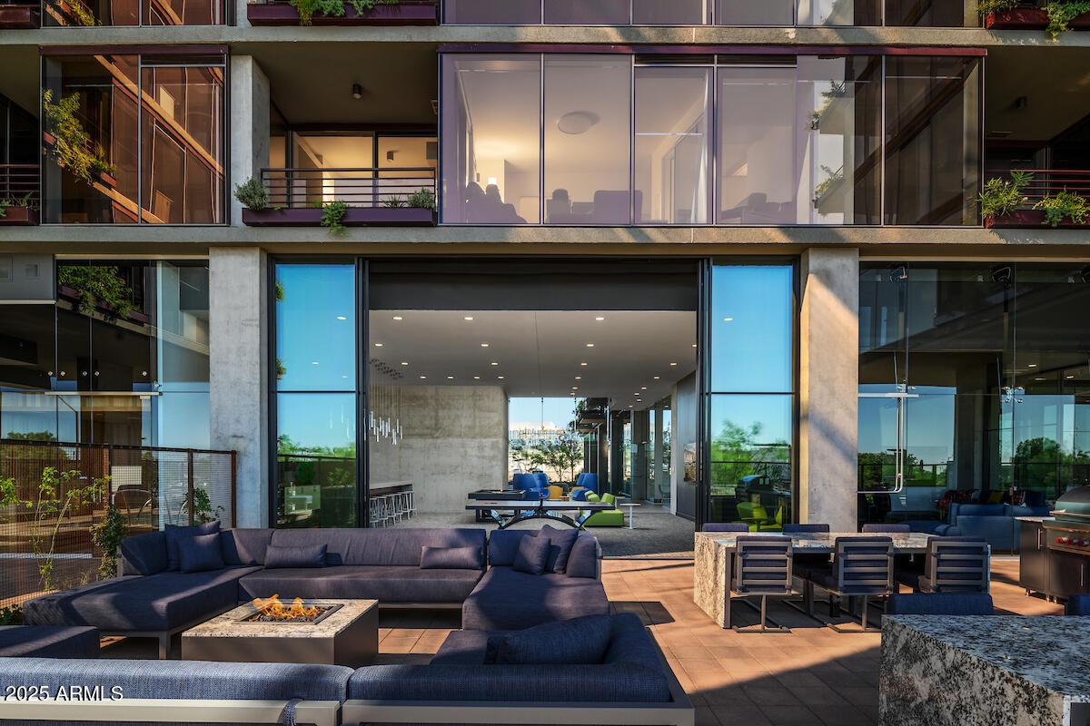 7230 E Mayo Boulevard 8006