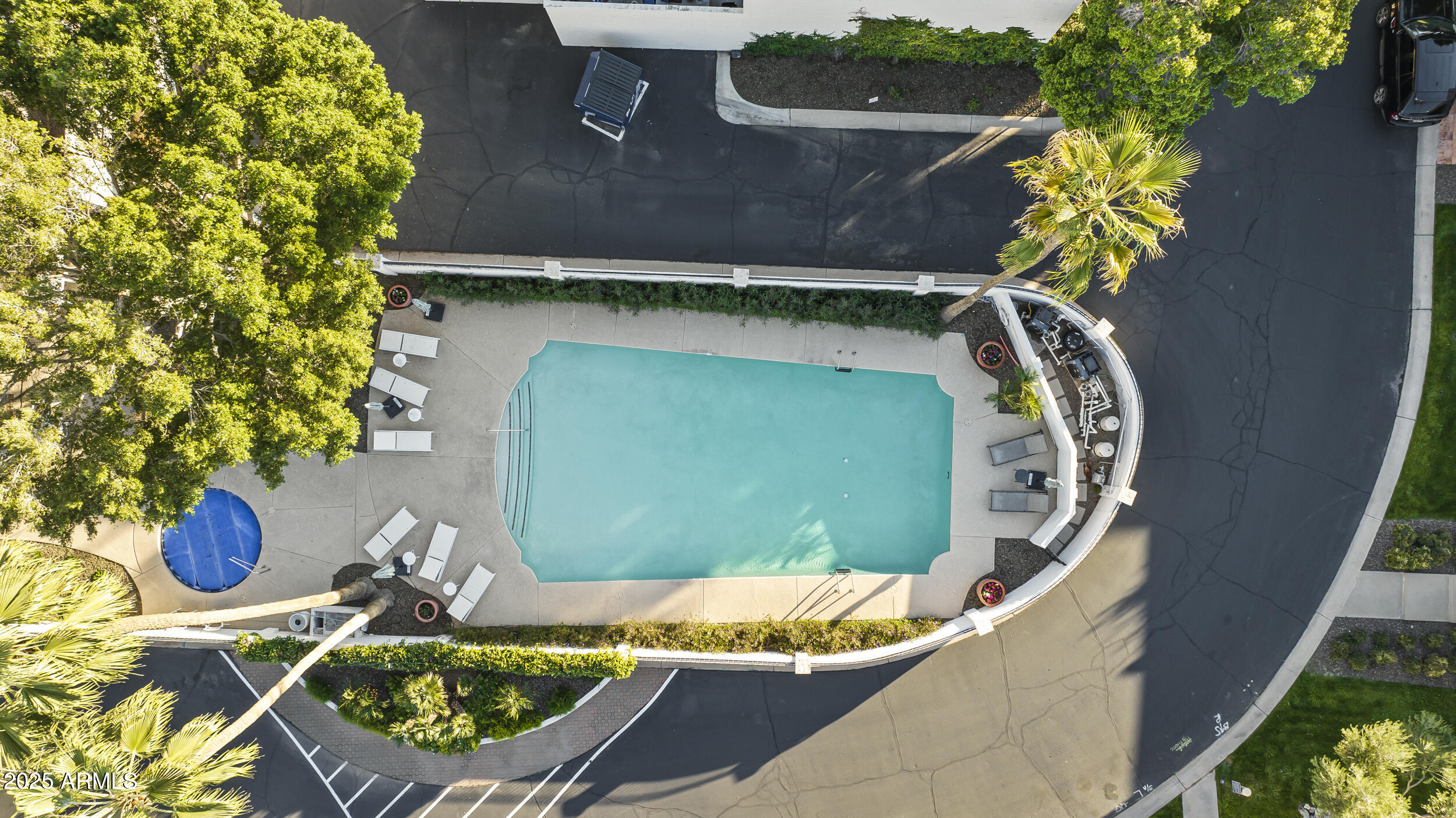 7161 E MCDONALD Drive