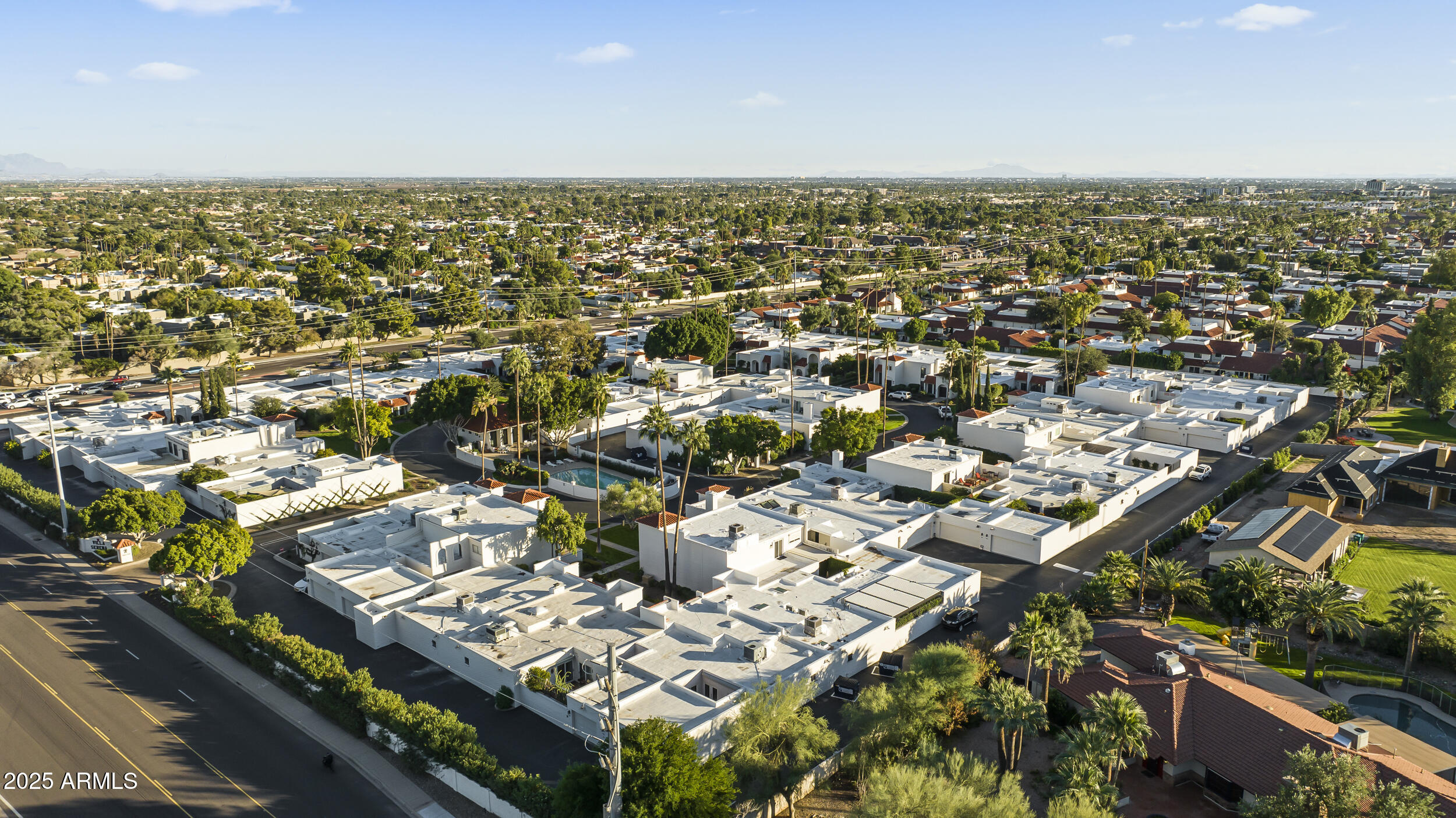 7161 E MCDONALD Drive