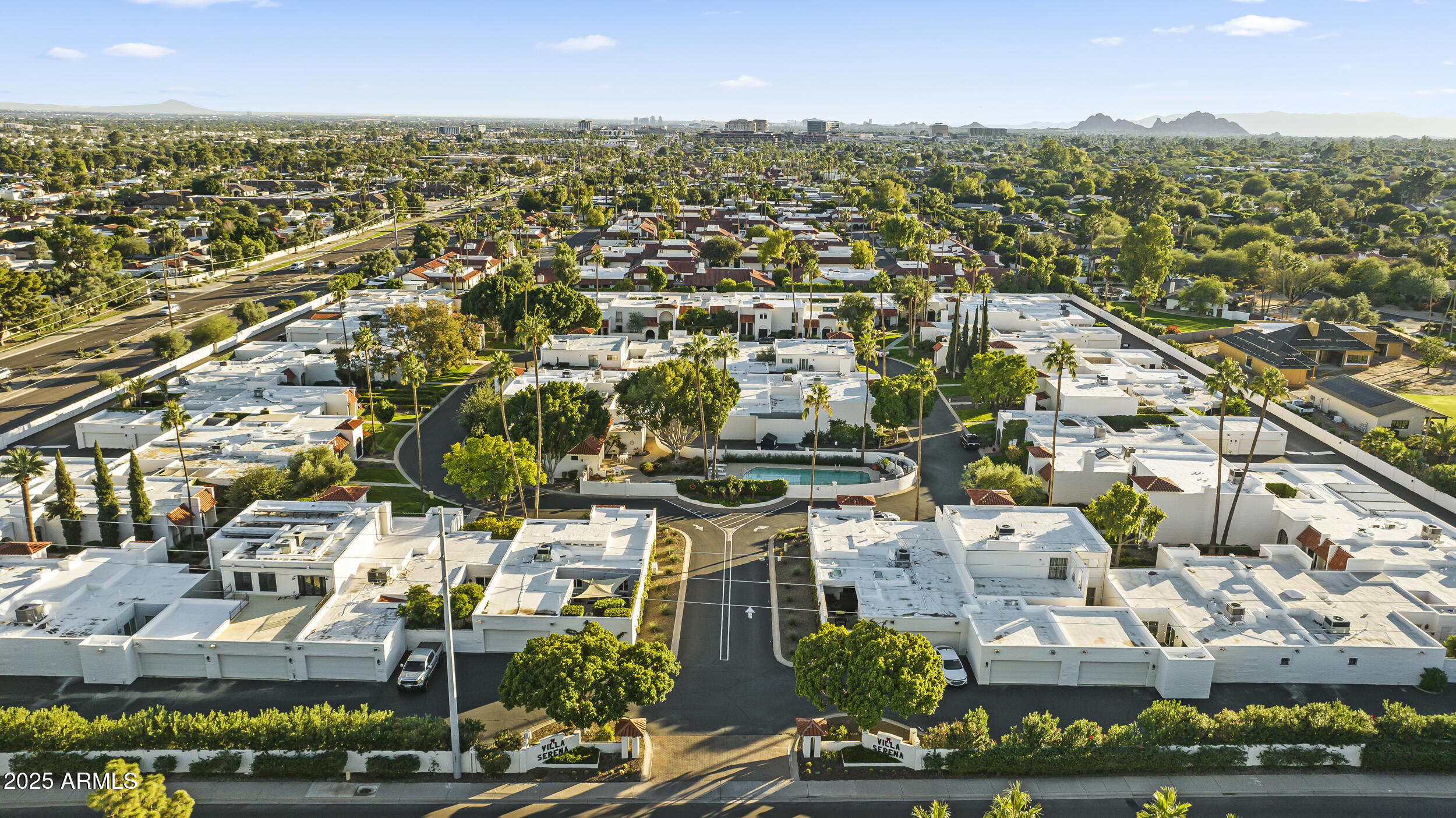 7161 E MCDONALD Drive