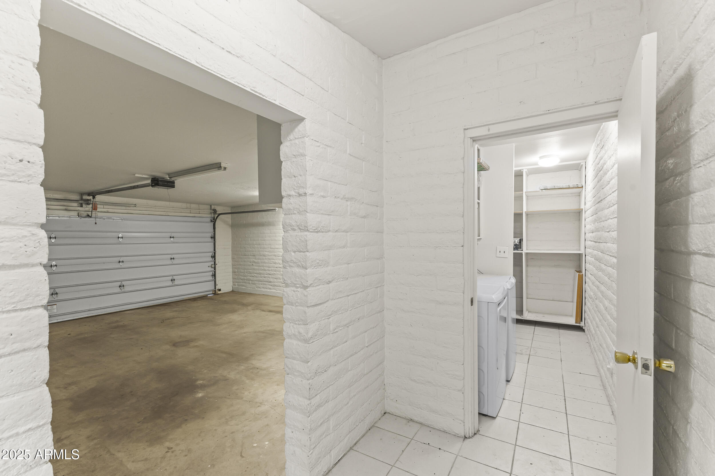 7161 E MCDONALD Drive