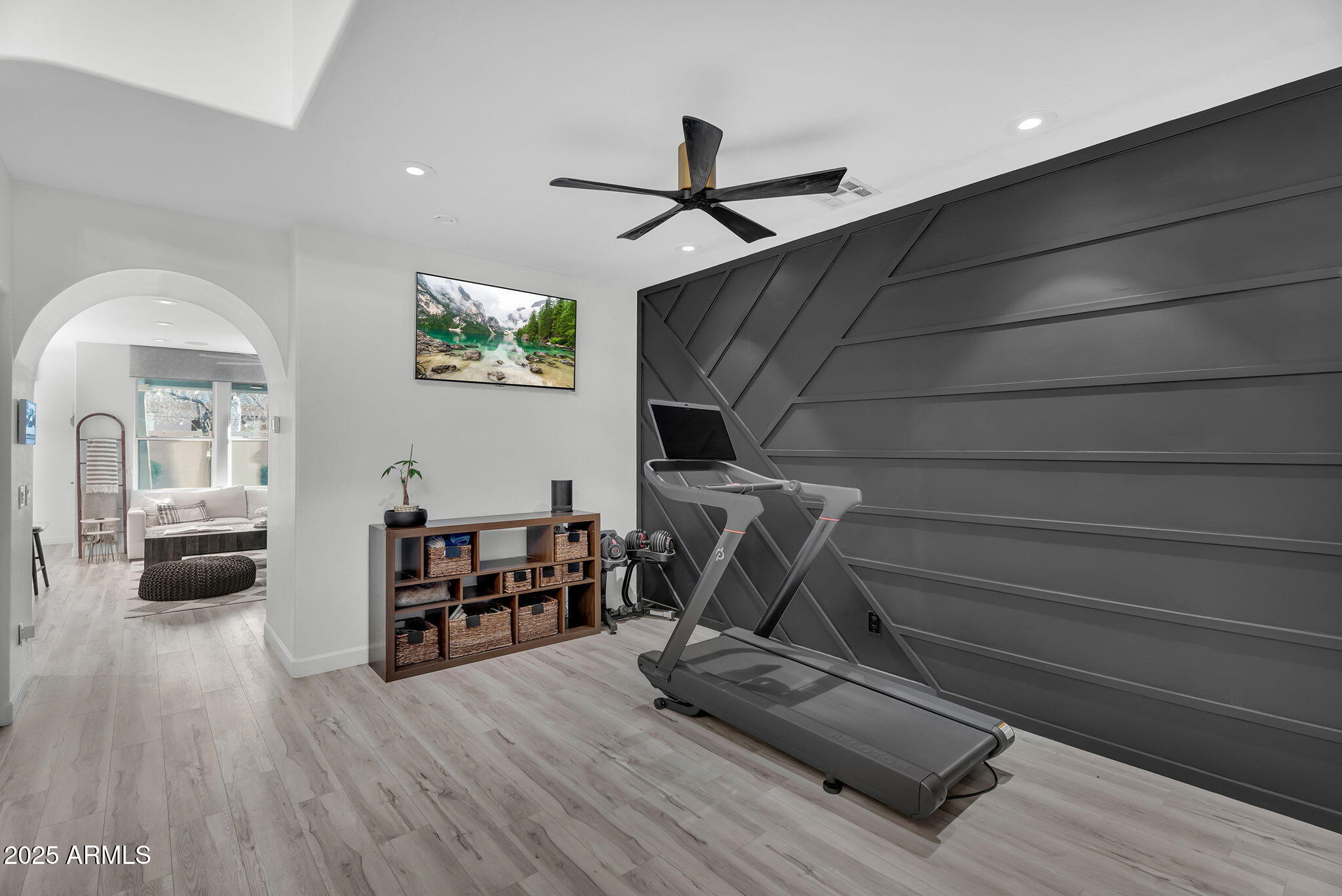 4245 E CULLUMBER Court