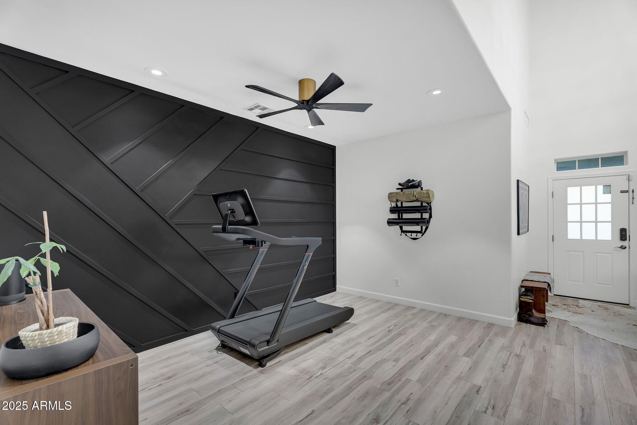 4245 E CULLUMBER Court