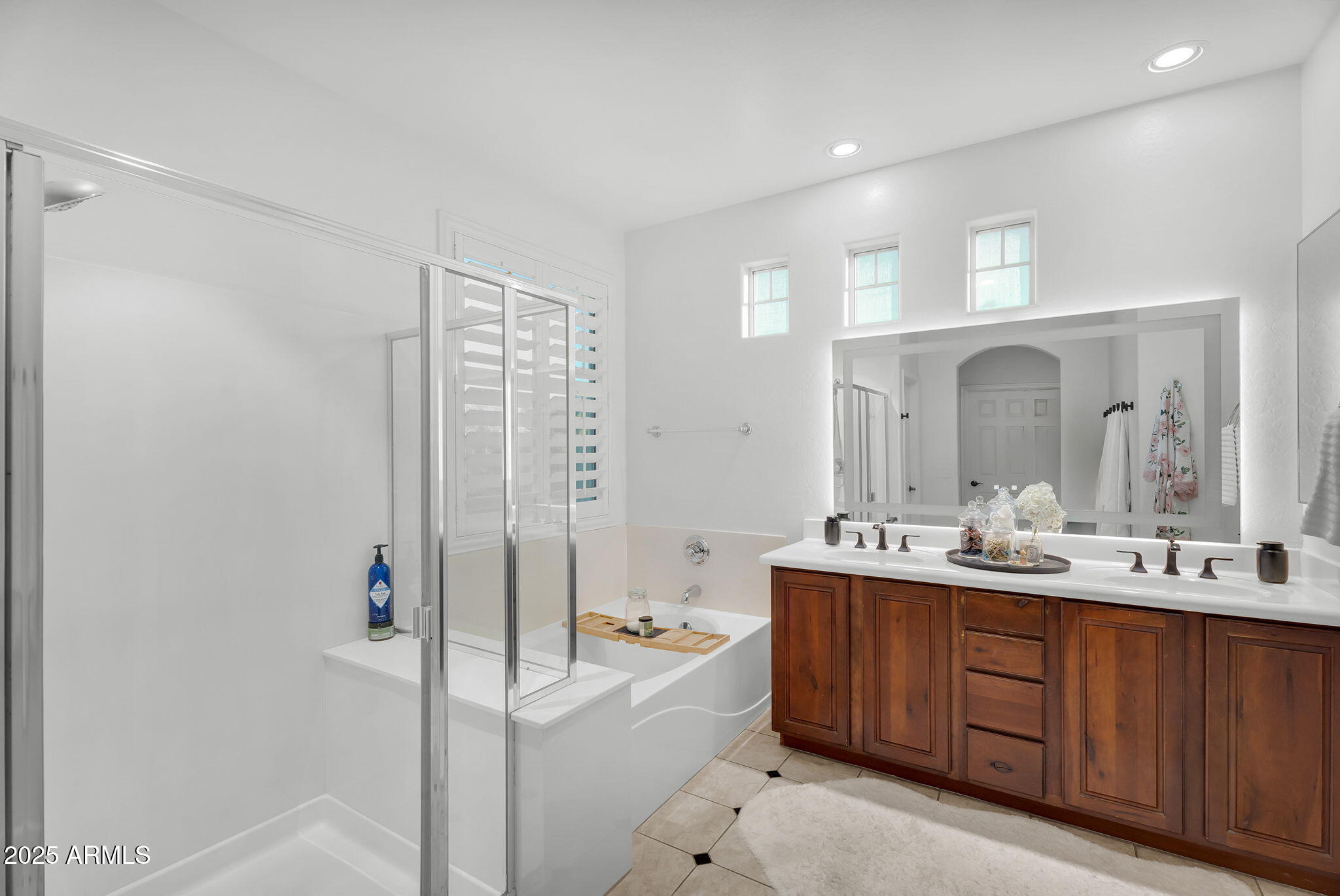 4245 E CULLUMBER Court