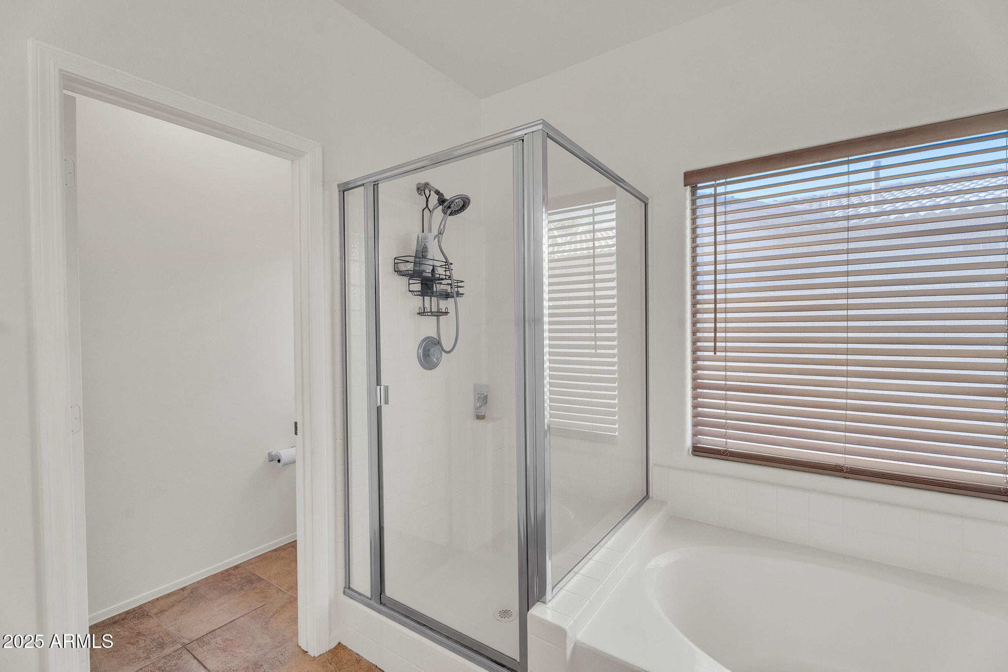 21279 E TWIN ACRES Drive