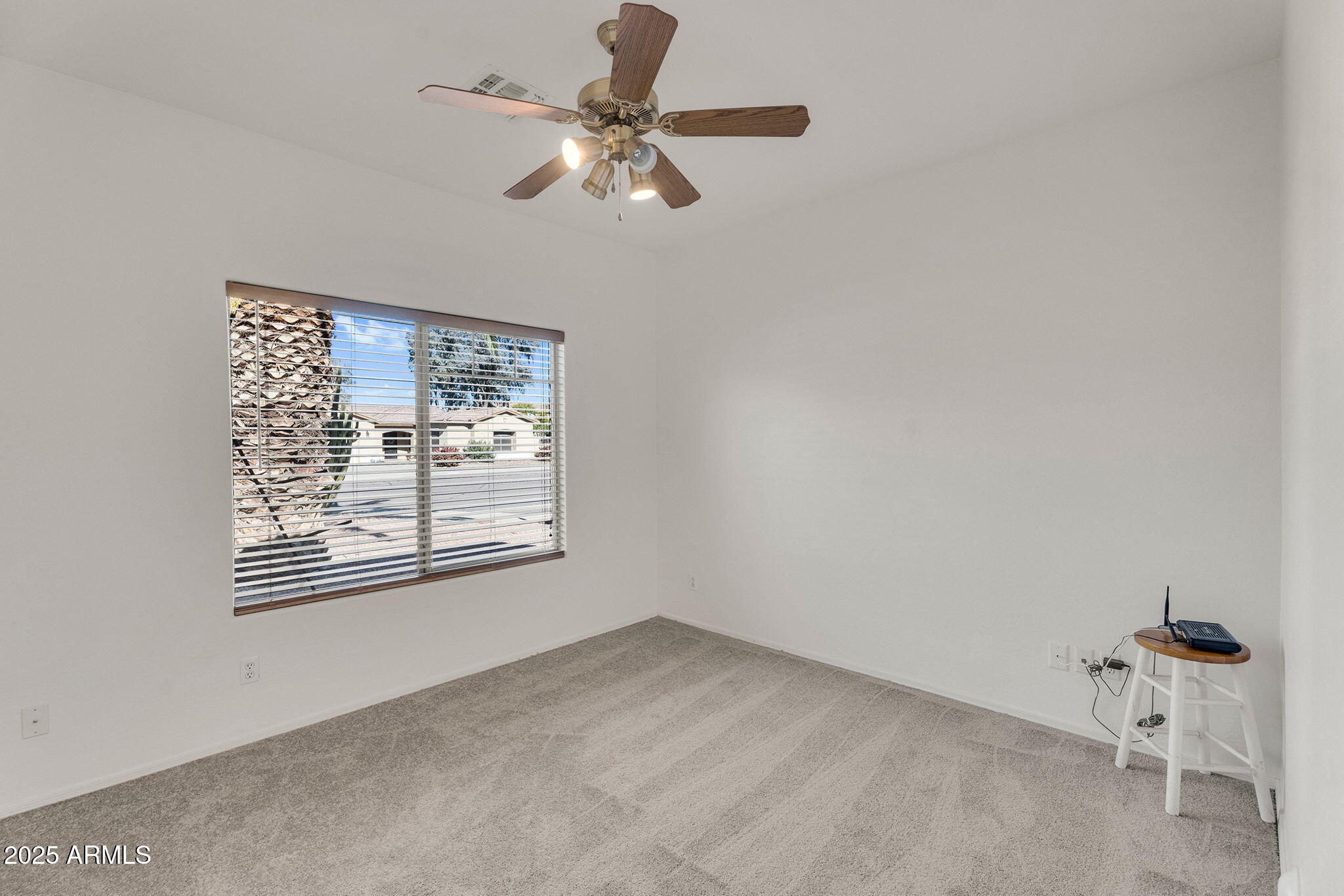 21279 E TWIN ACRES Drive