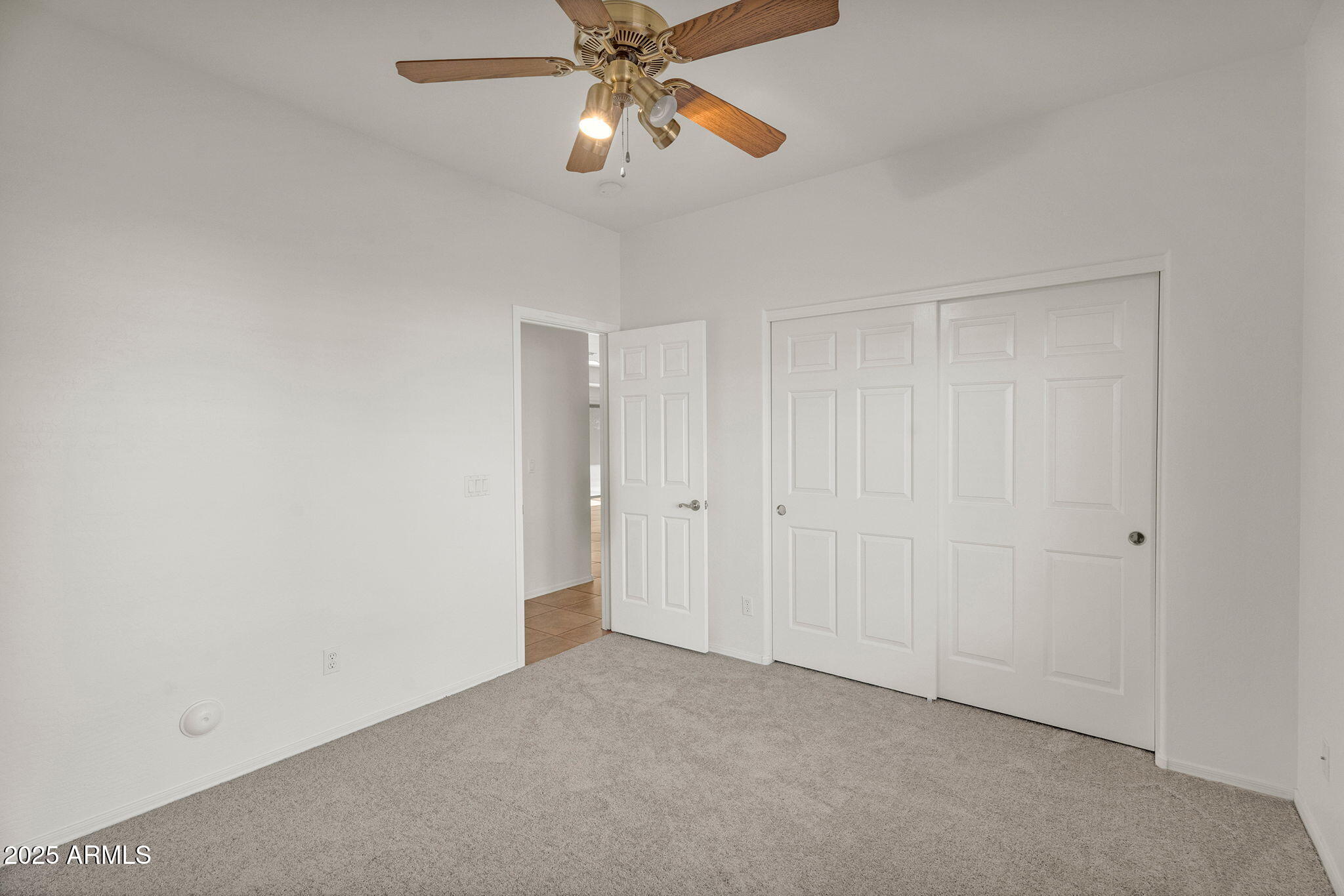 21279 E TWIN ACRES Drive