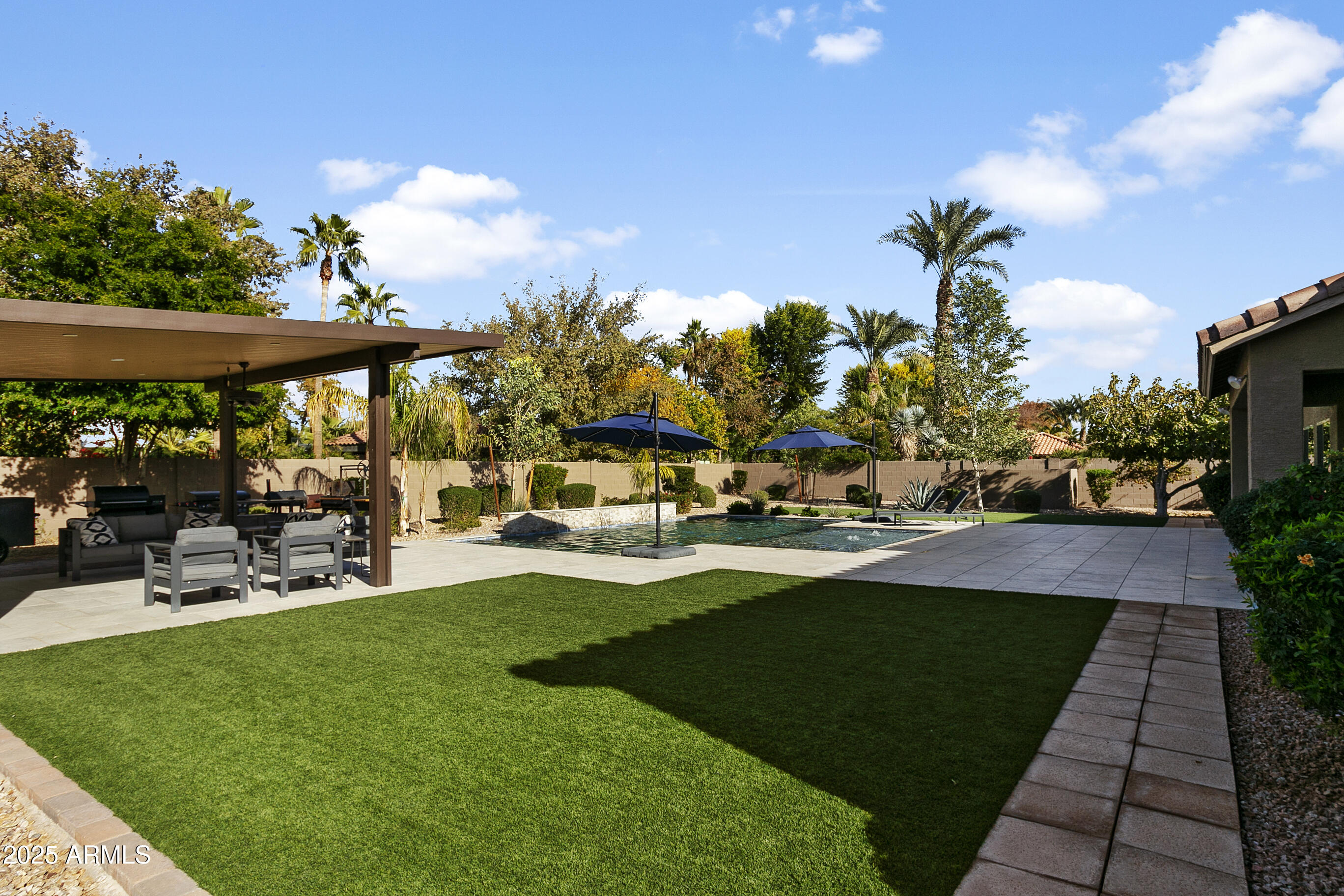 11628 E Starflower Drive