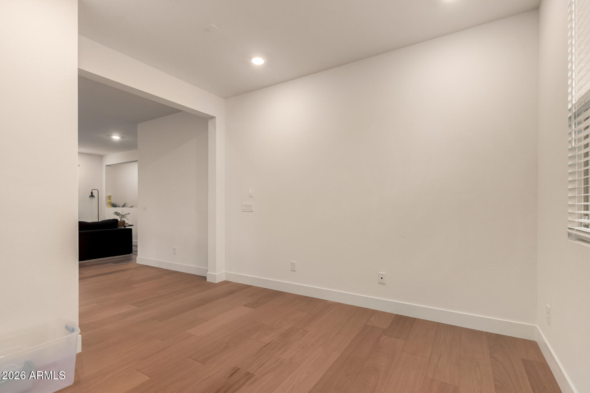 2842 W THURMAN Drive