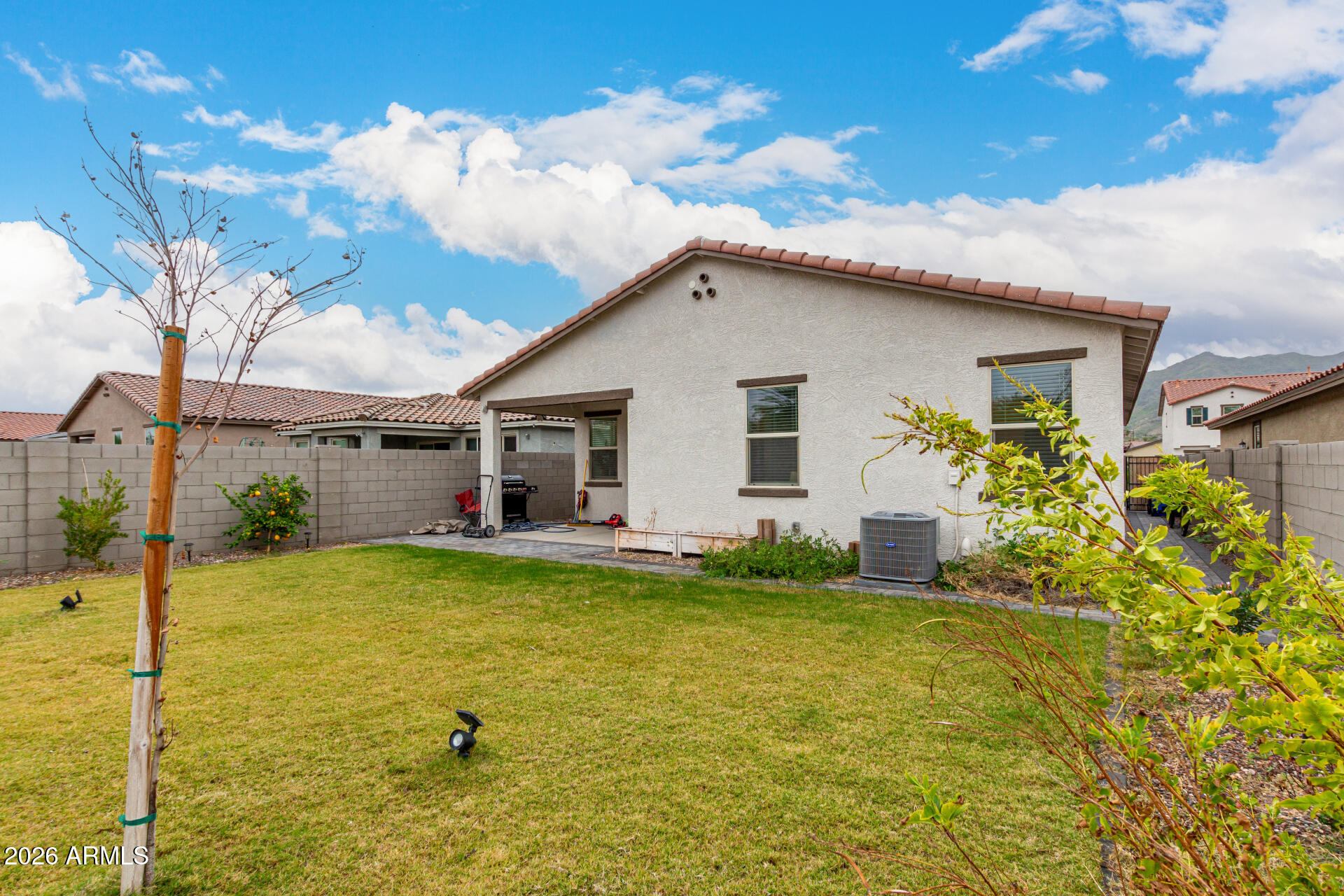 2842 W THURMAN Drive