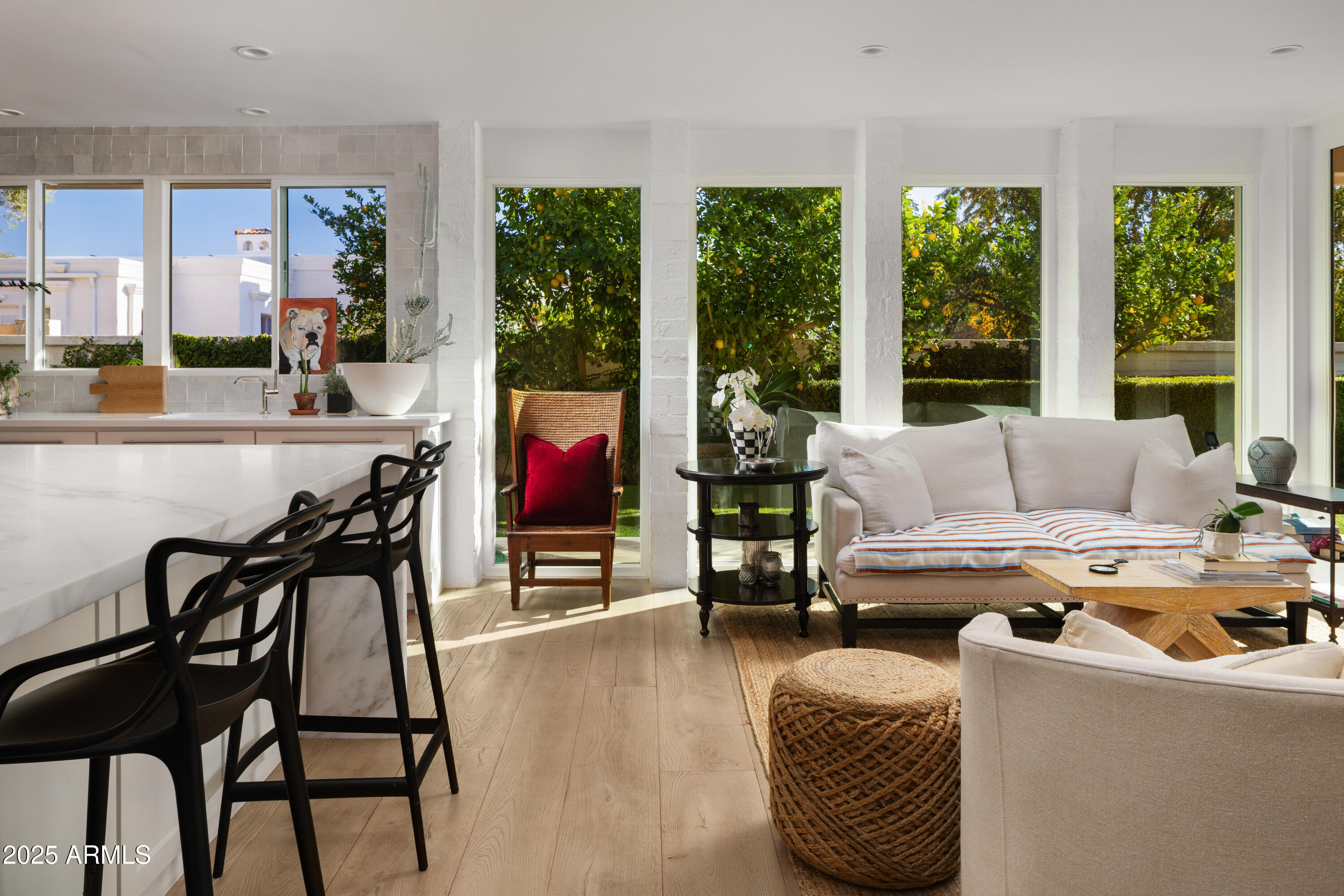 5434 E LINCOLN Drive 39