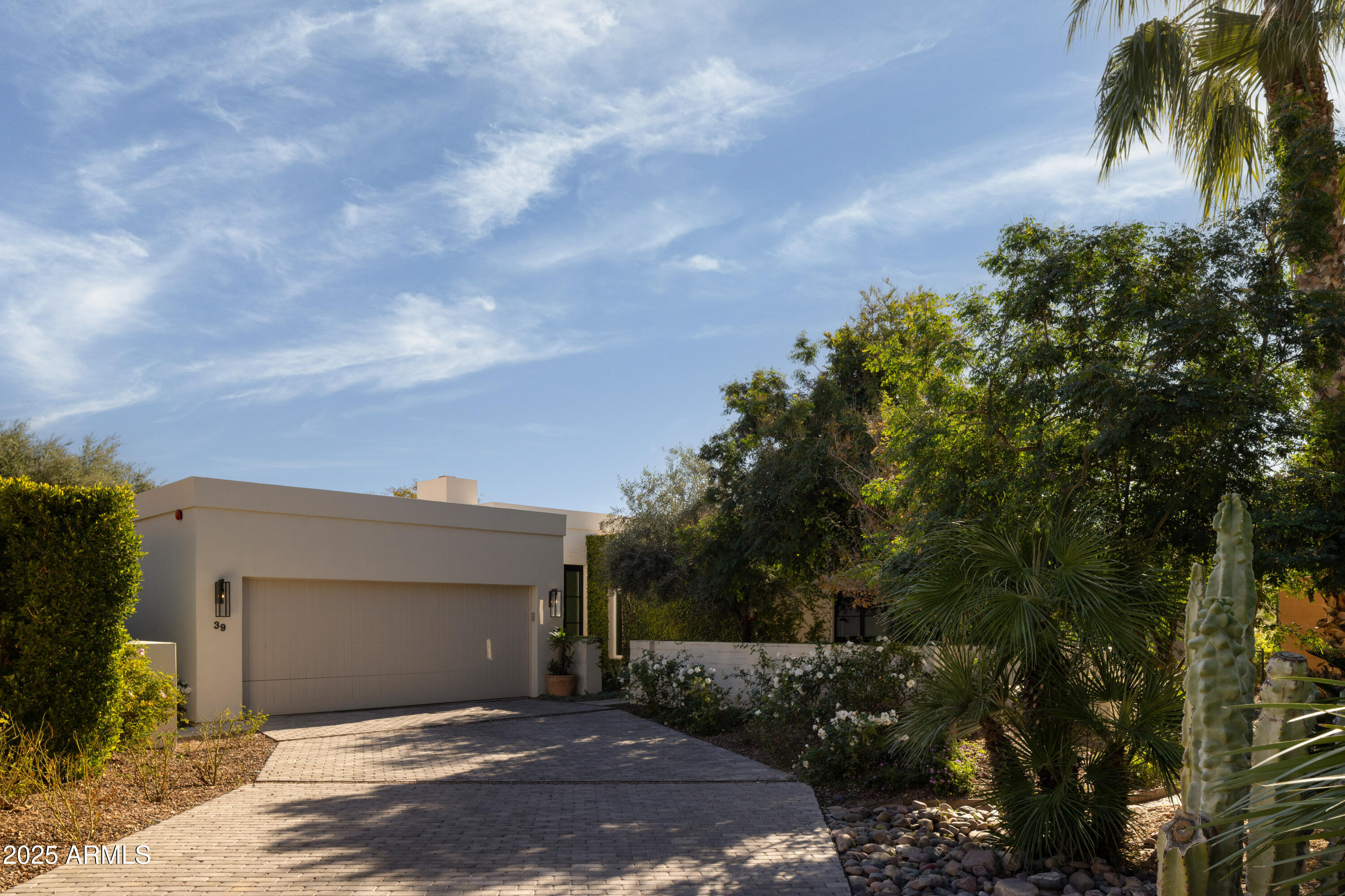 5434 E LINCOLN Drive 39