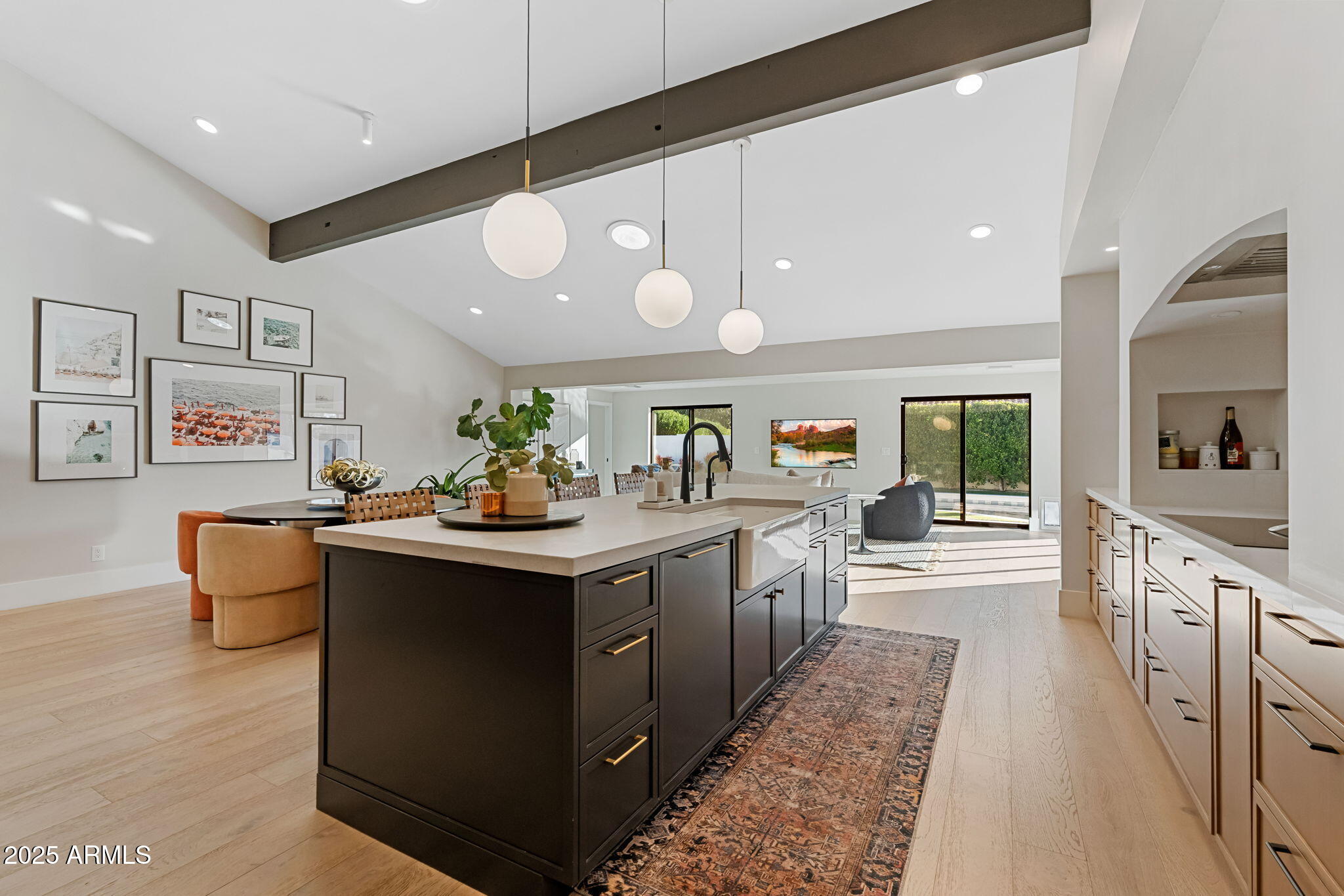 7067 N VIA DE LOS NINOS