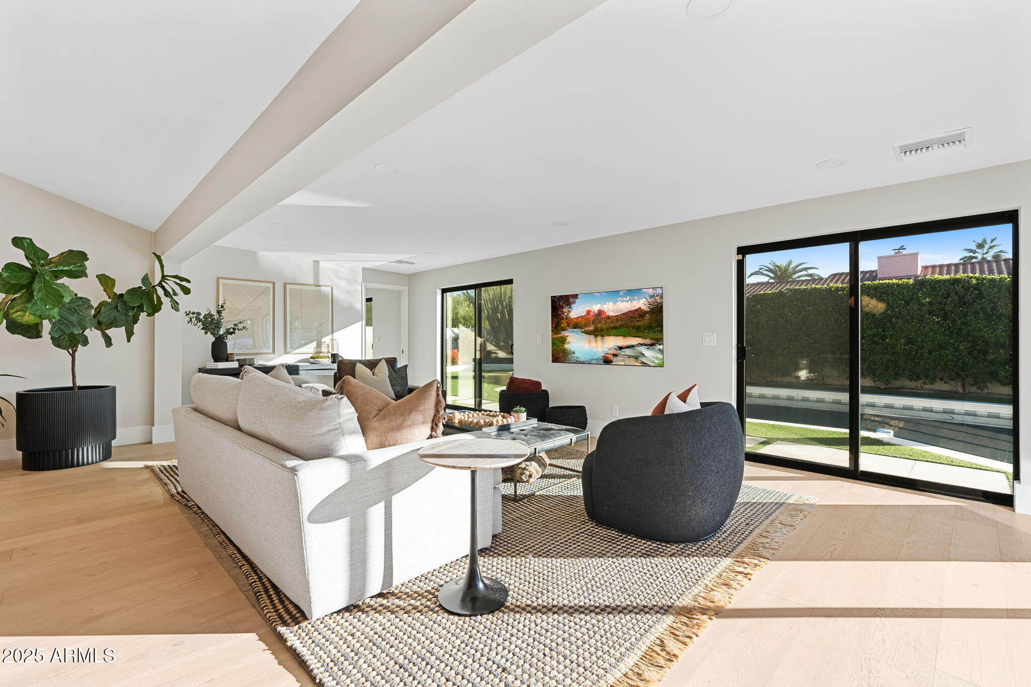 7067 N VIA DE LOS NINOS