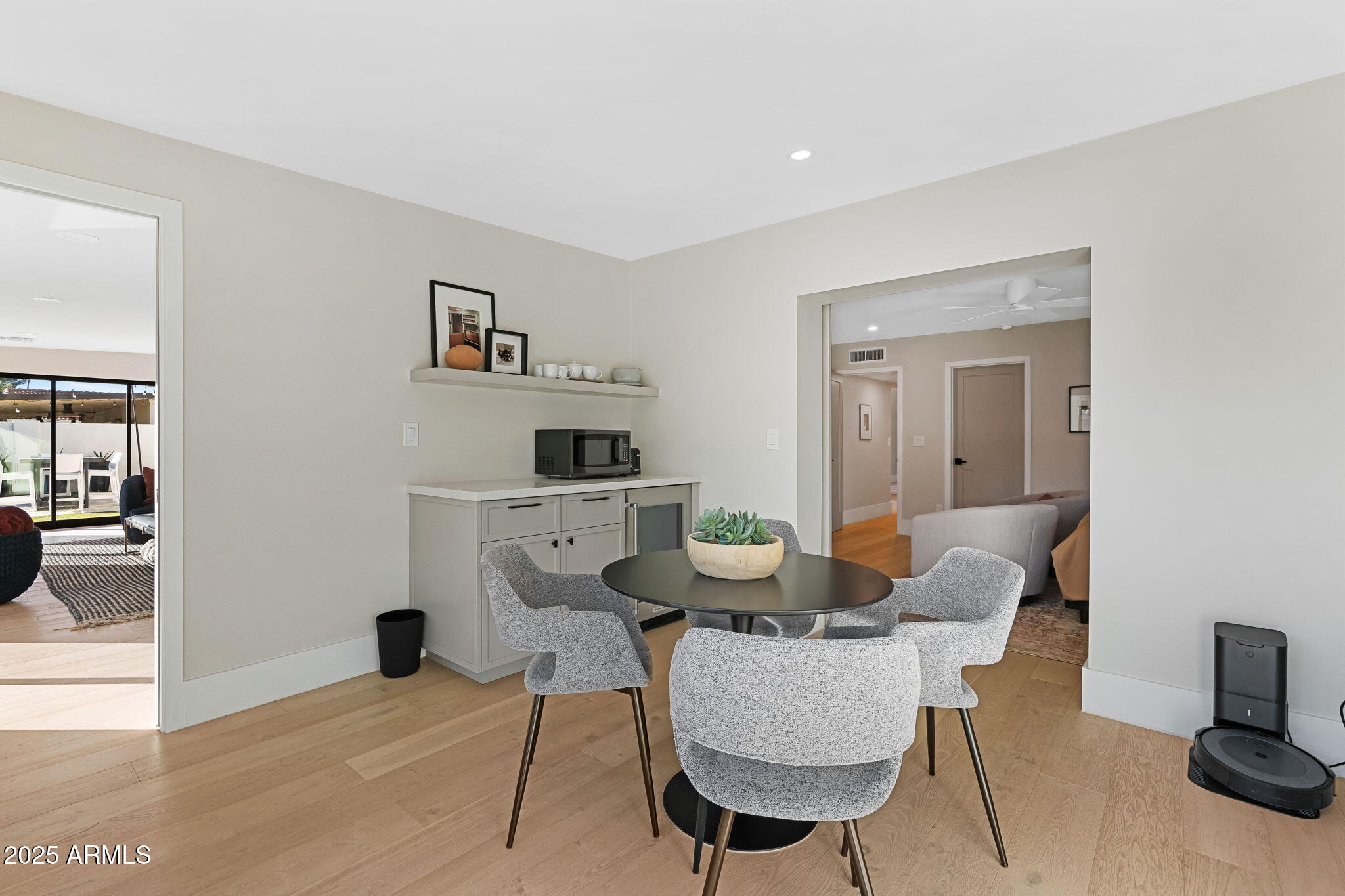 7067 N VIA DE LOS NINOS