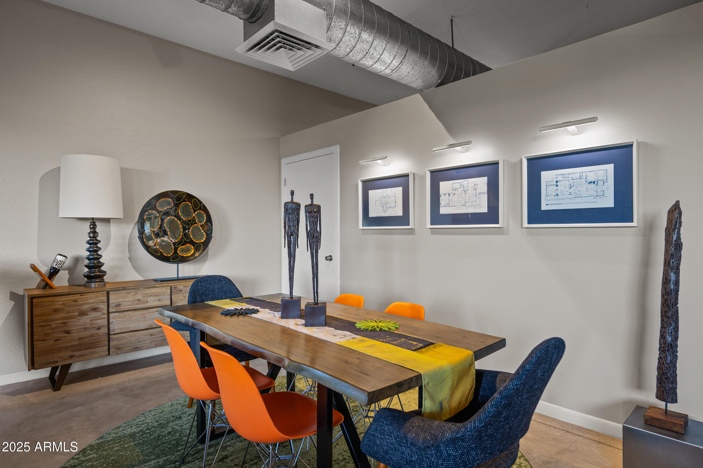 914 E OSBORN Road 306