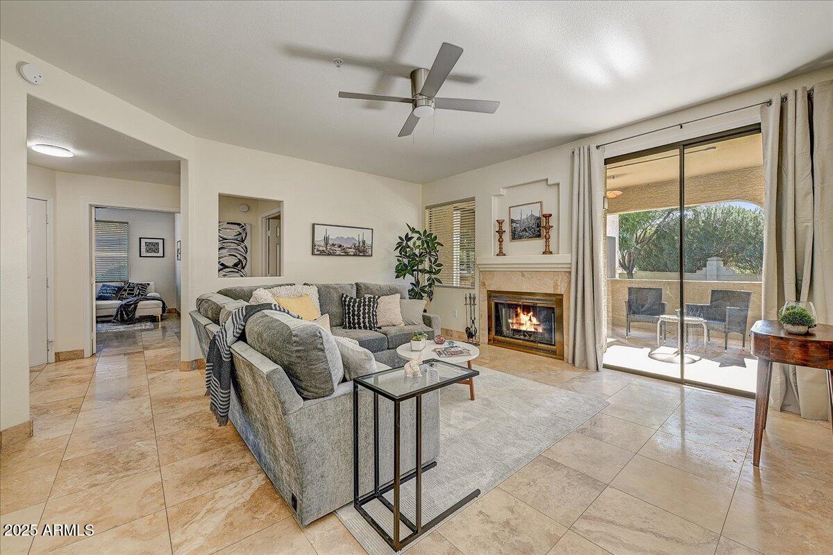 15151 N Frank Lloyd Wright Boulevard 1075