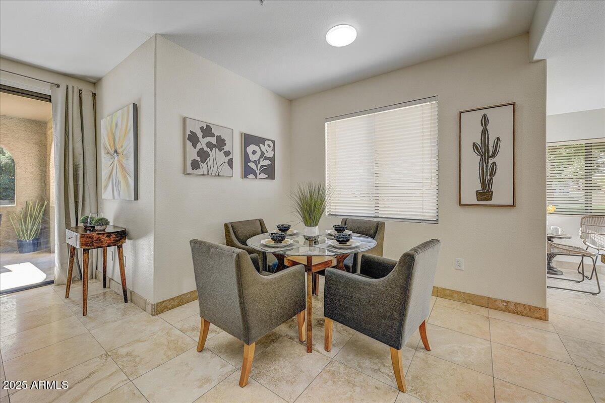 15151 N Frank Lloyd Wright Boulevard 1075