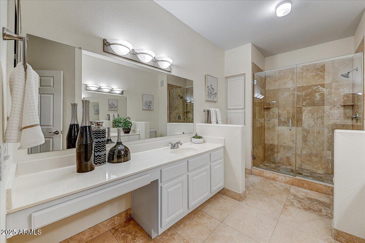15151 N Frank Lloyd Wright Boulevard 1075