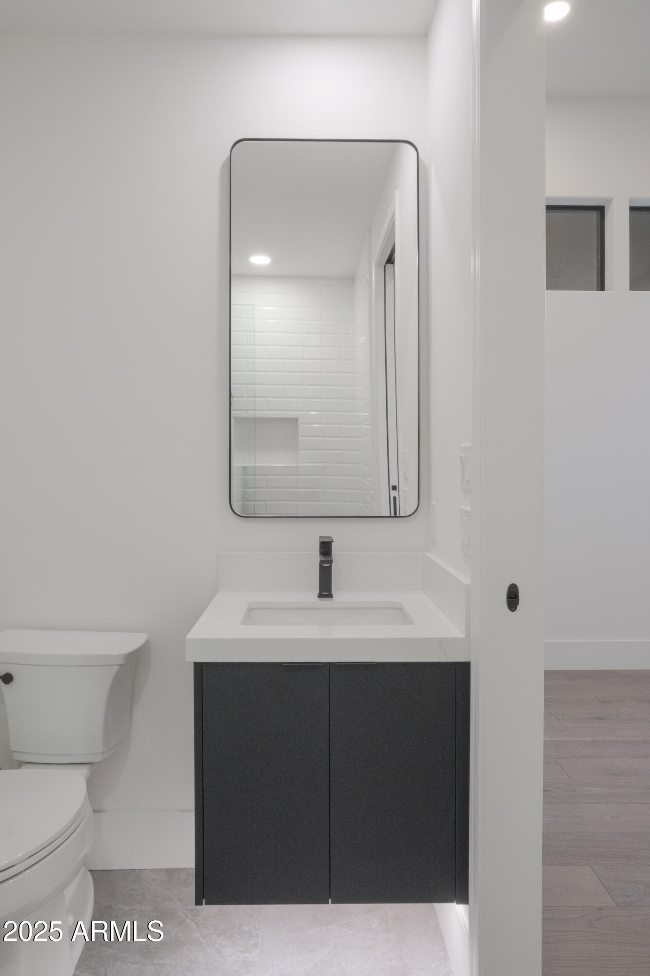 11573 E WINCHCOMB Drive