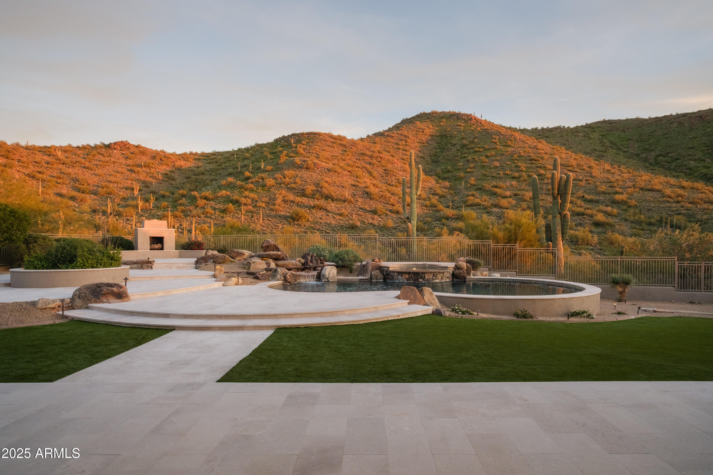 11573 E WINCHCOMB Drive