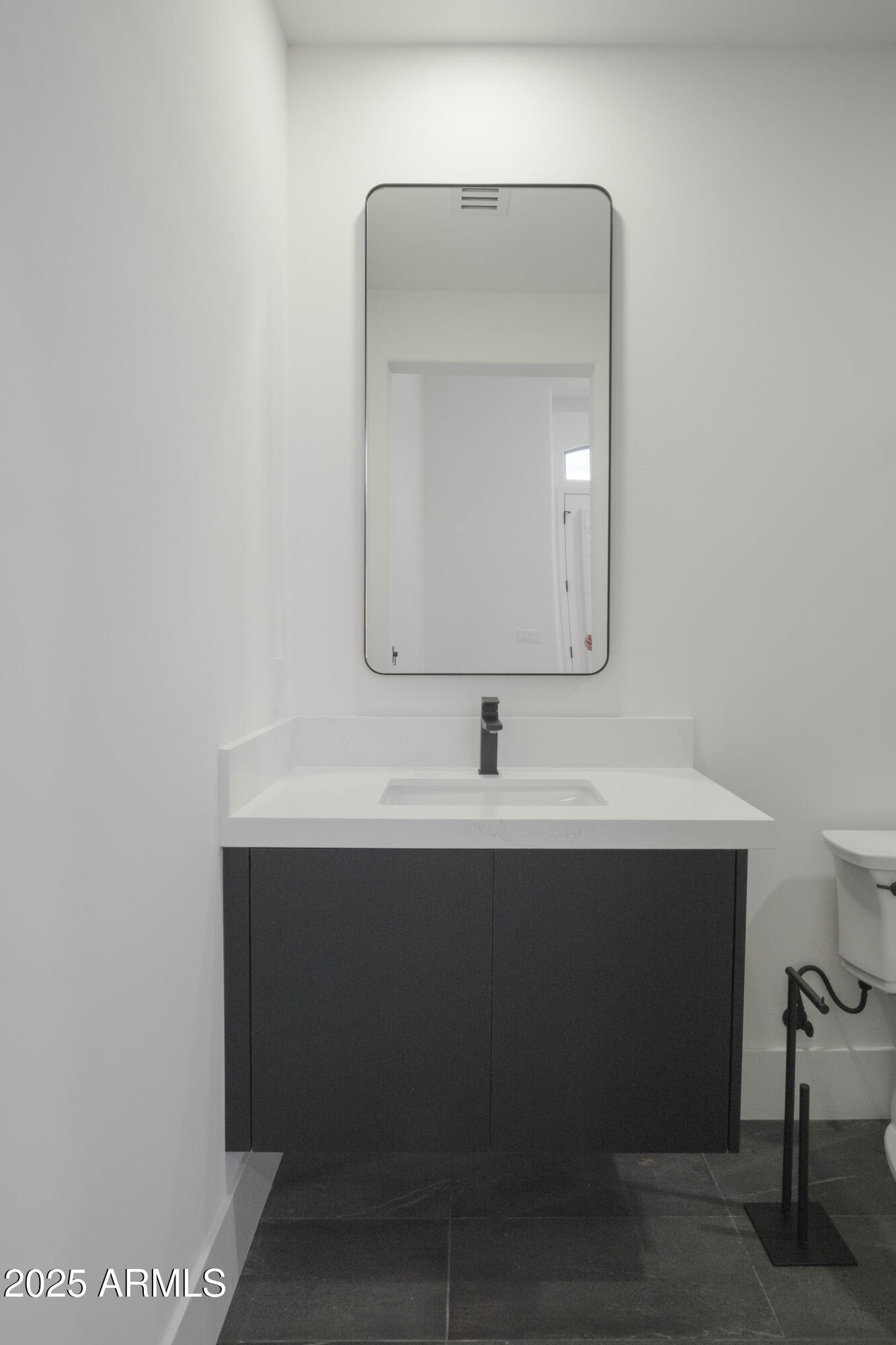 11573 E WINCHCOMB Drive