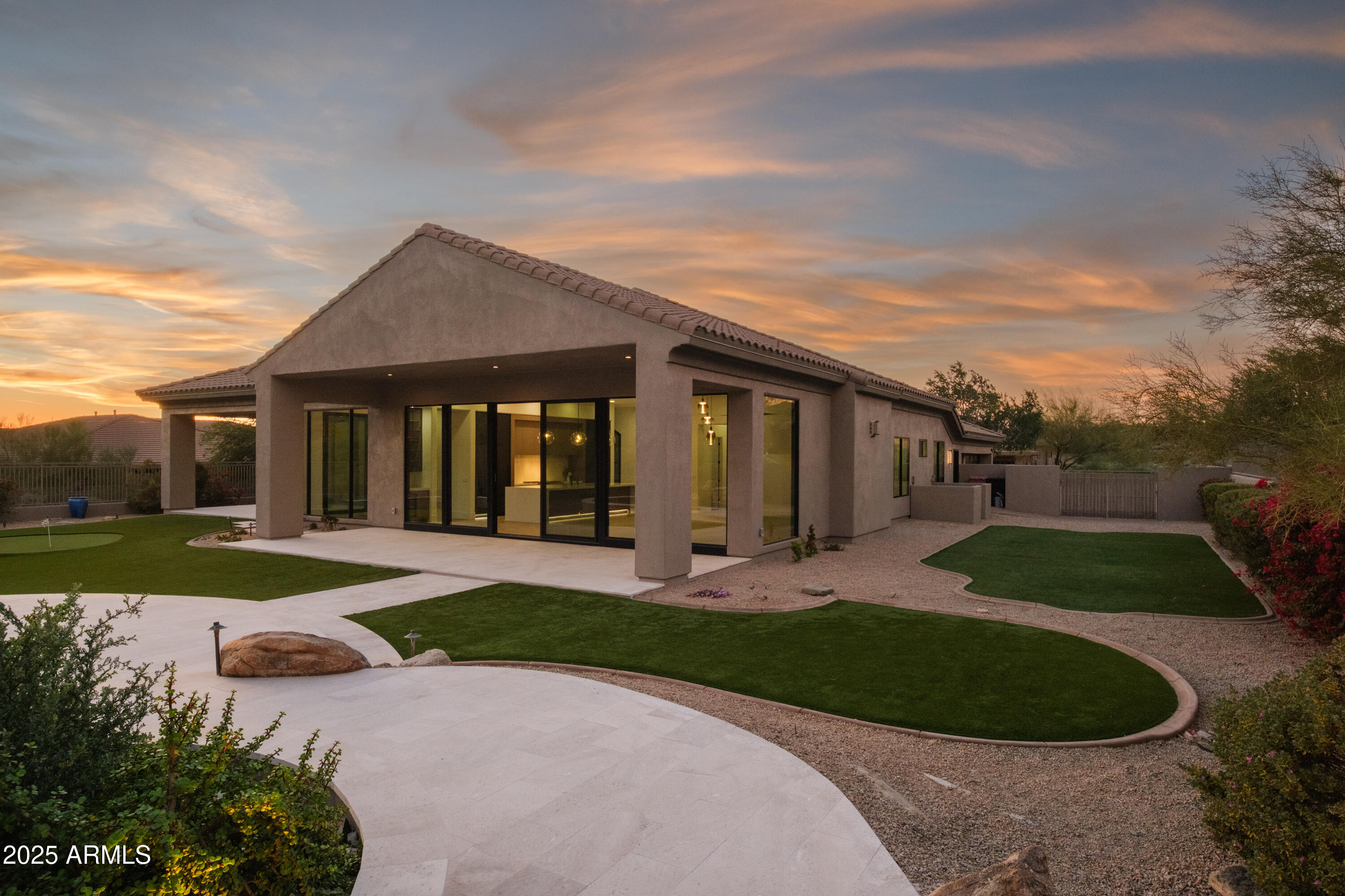 11573 E WINCHCOMB Drive