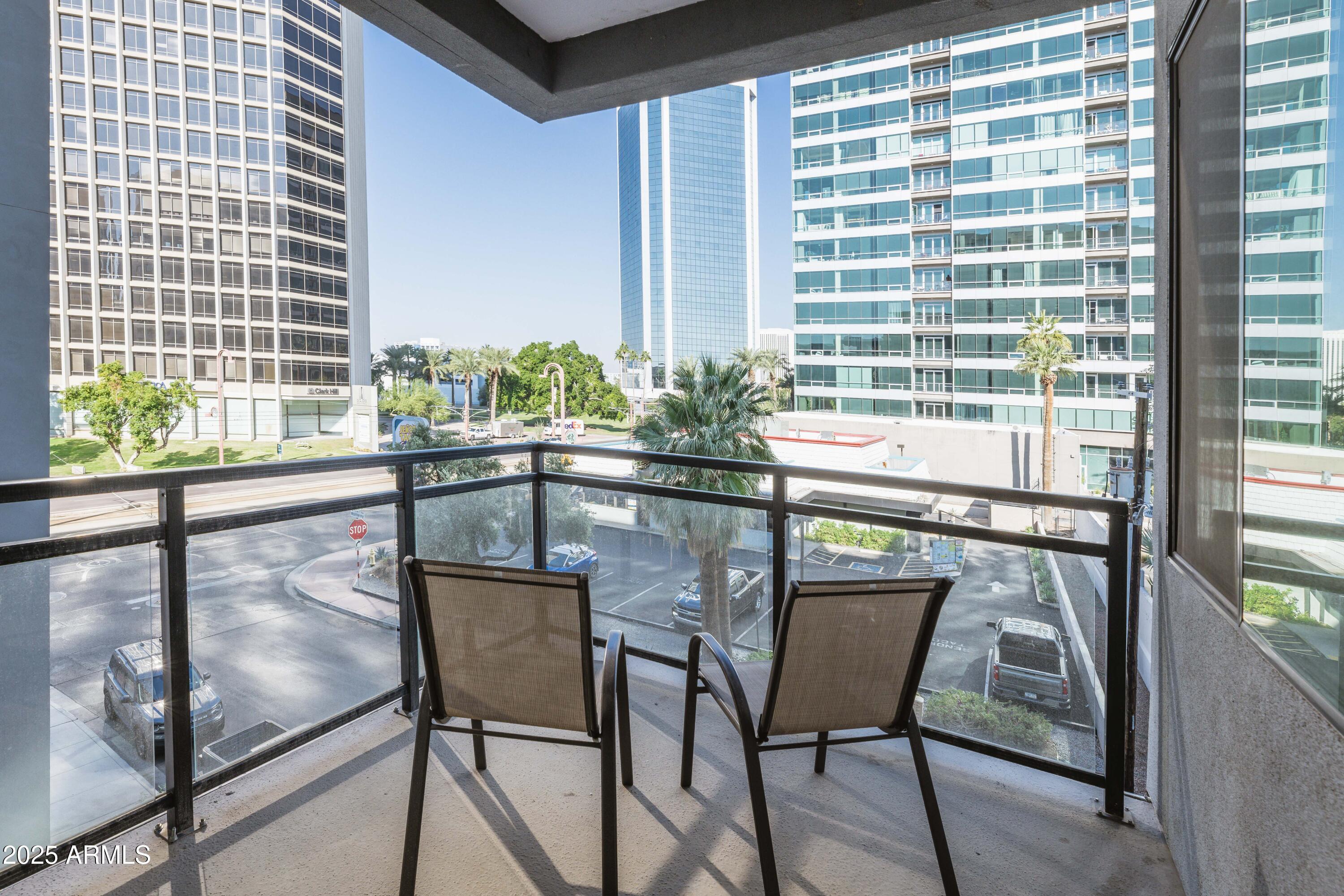 3131 N CENTRAL Avenue 3006