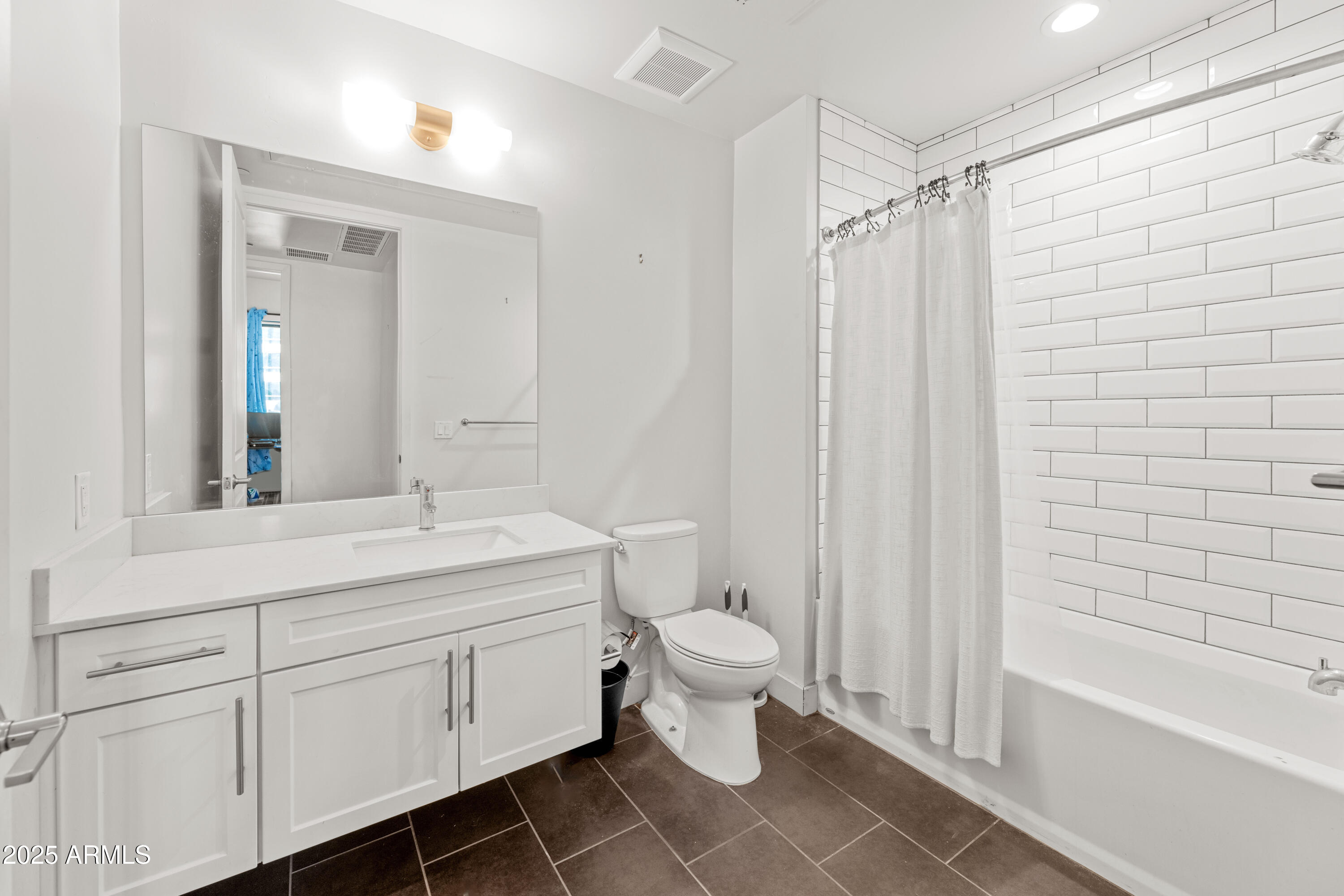 3131 N CENTRAL Avenue 3006