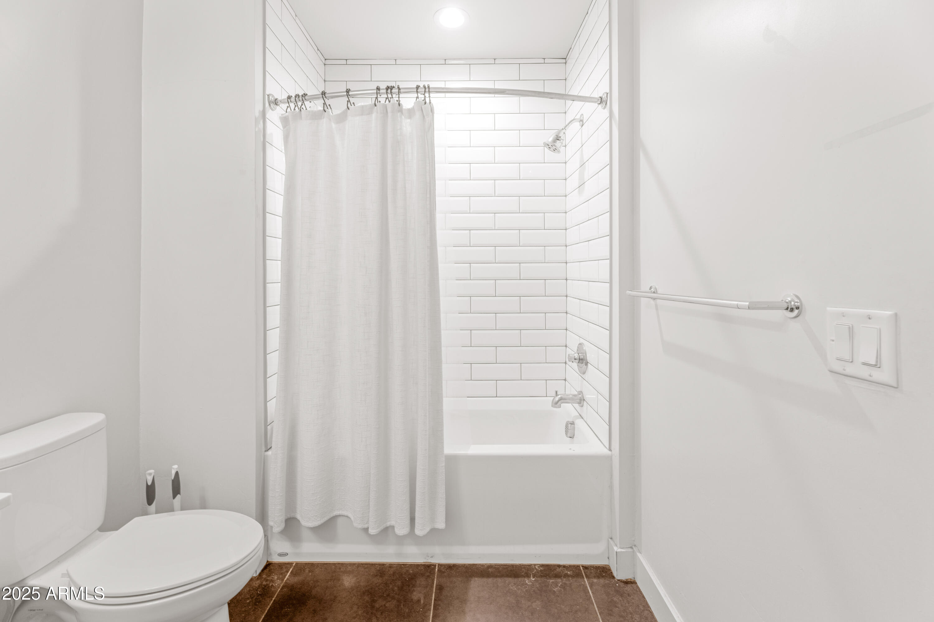 3131 N CENTRAL Avenue 3006