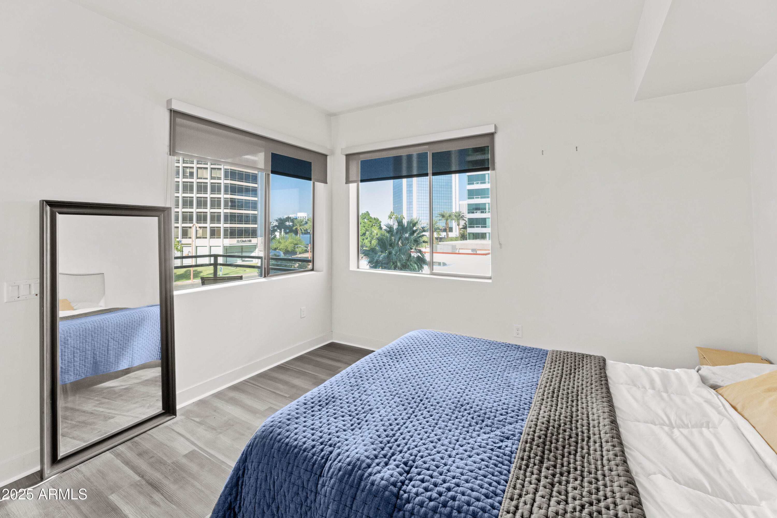 3131 N CENTRAL Avenue 3006