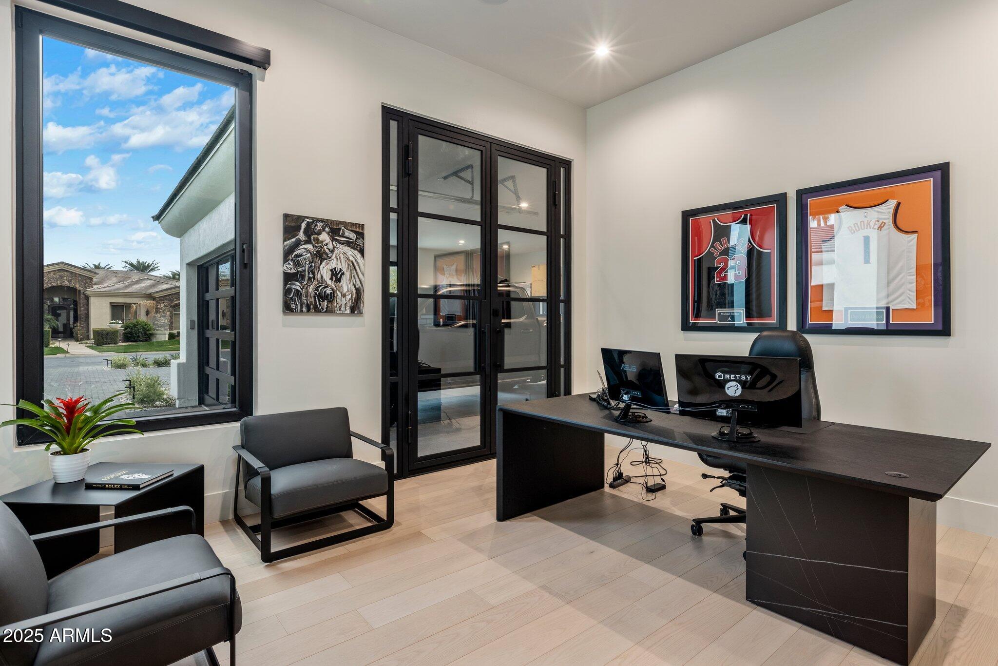 7120 E PARADISE RANCH Road