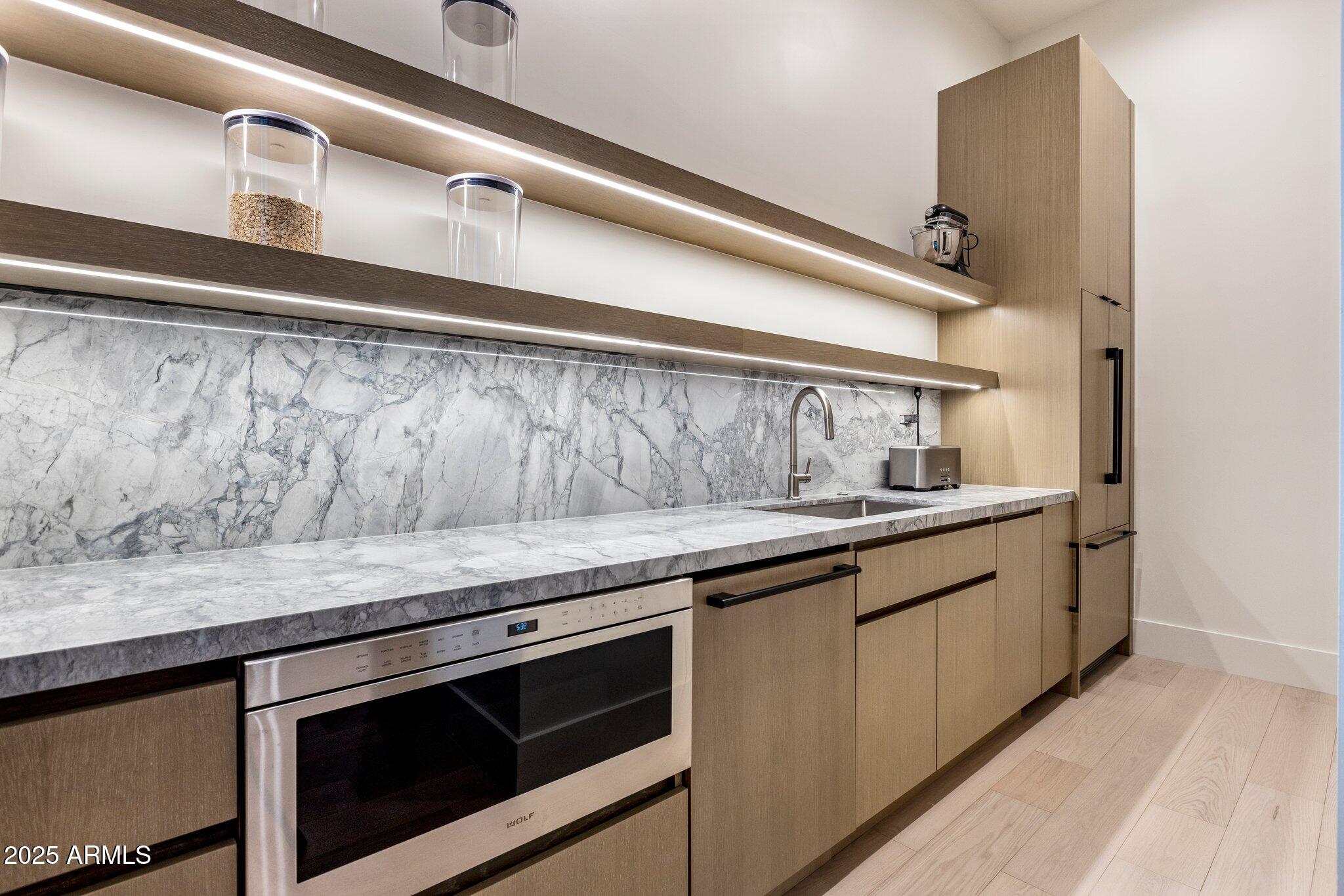 7120 E PARADISE RANCH Road