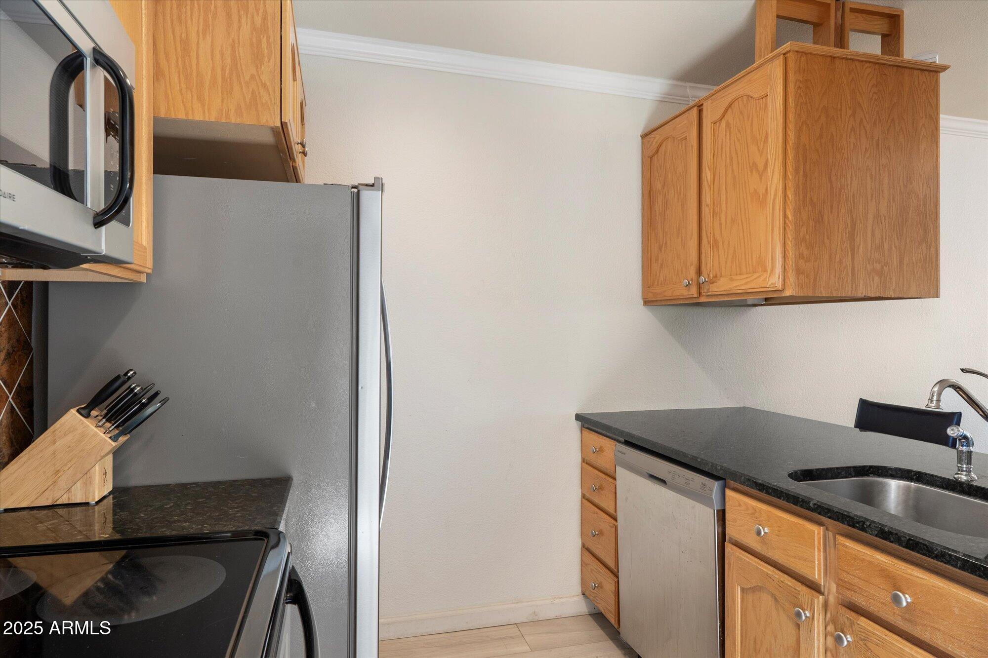 7625 E CAMELBACK Road B435