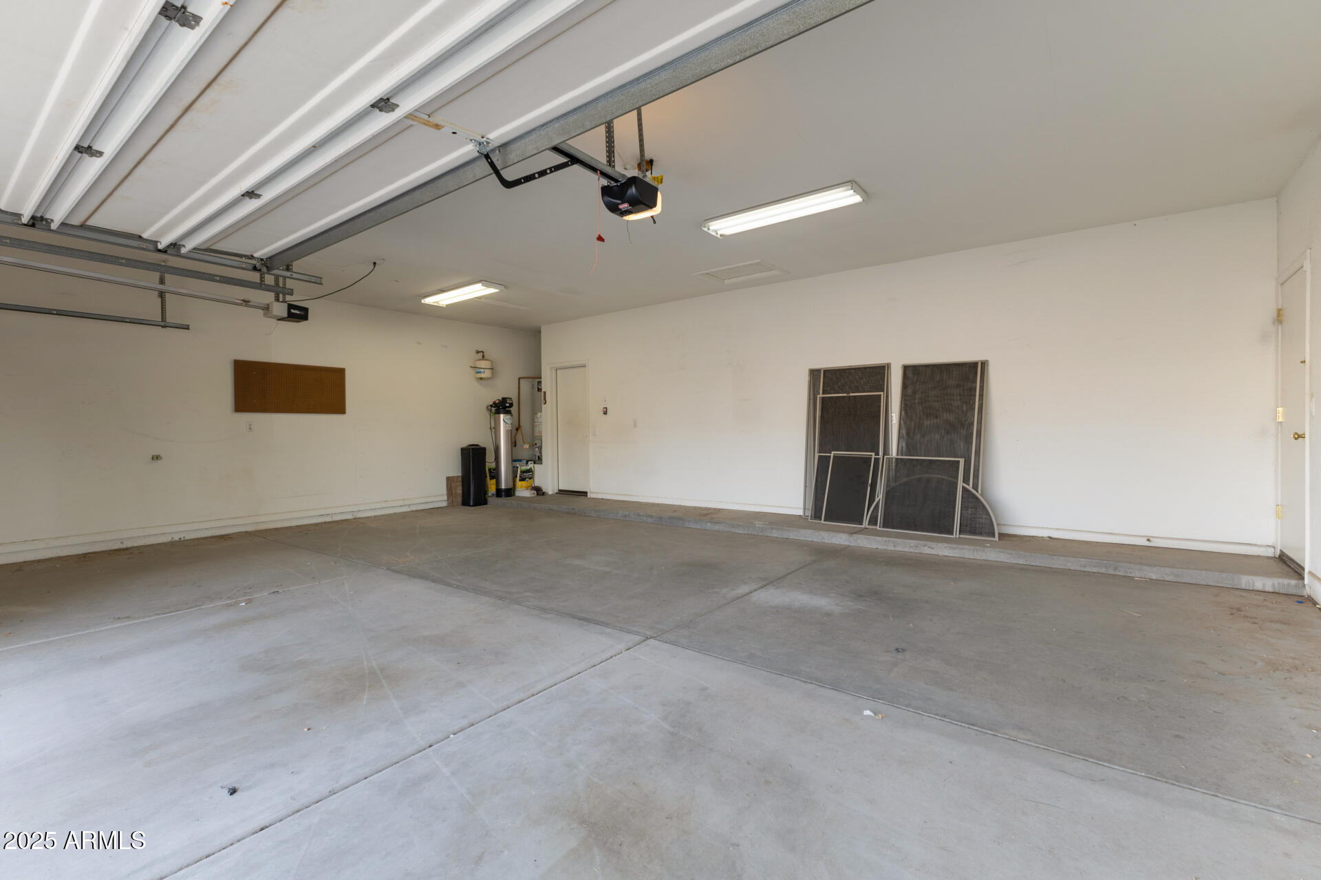 13611 W LA REATA Avenue