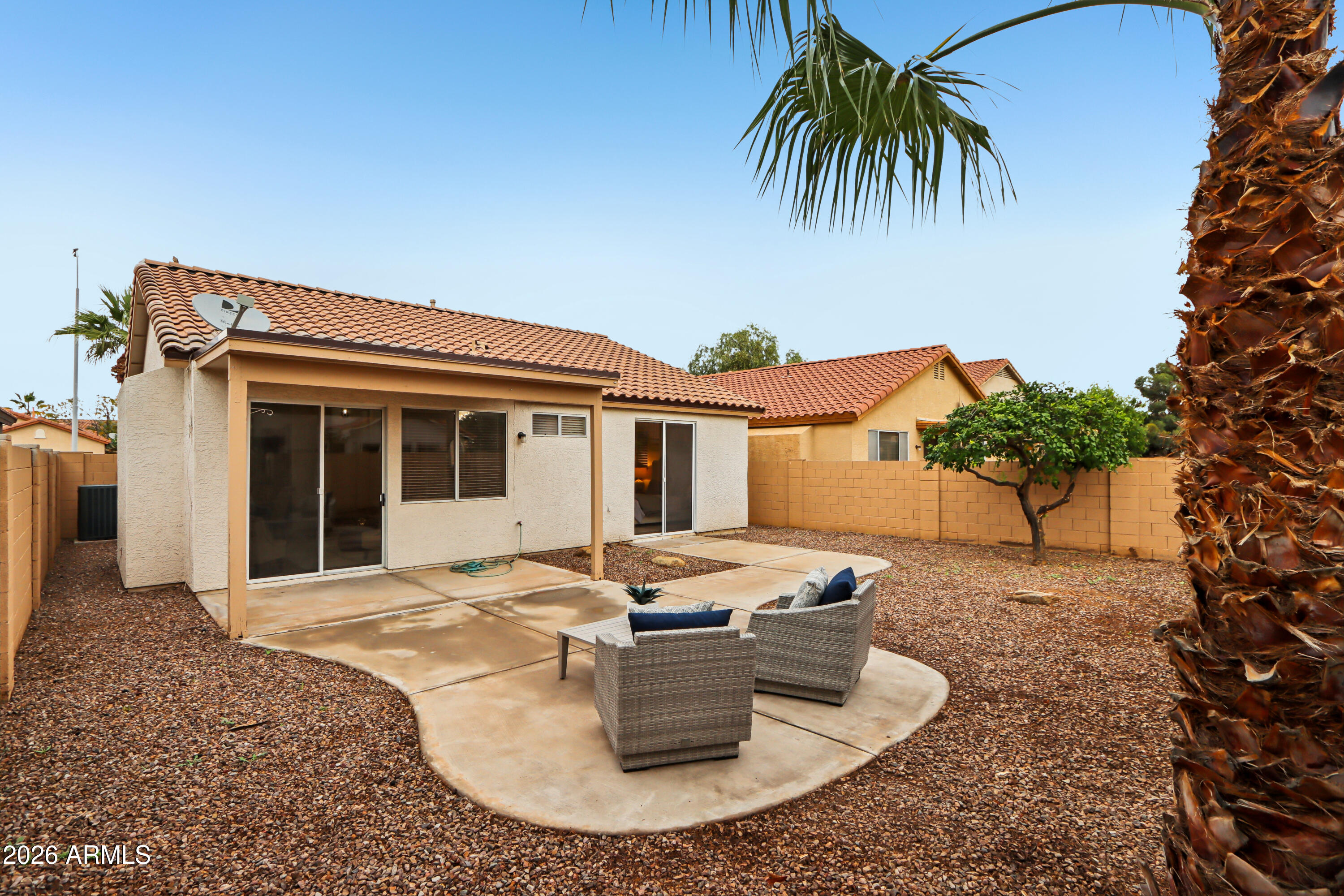 6925 W HARRISON Street