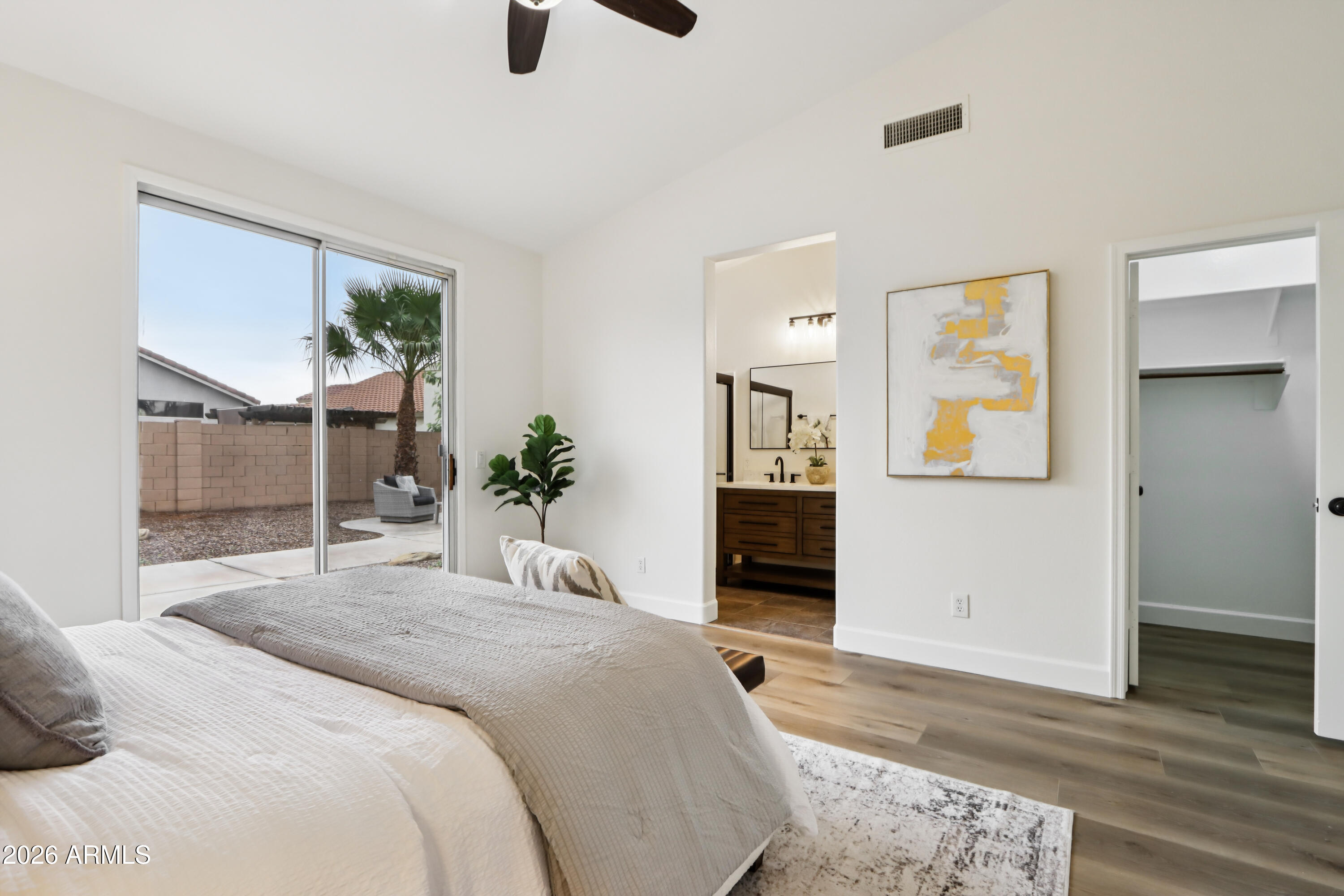 6925 W HARRISON Street