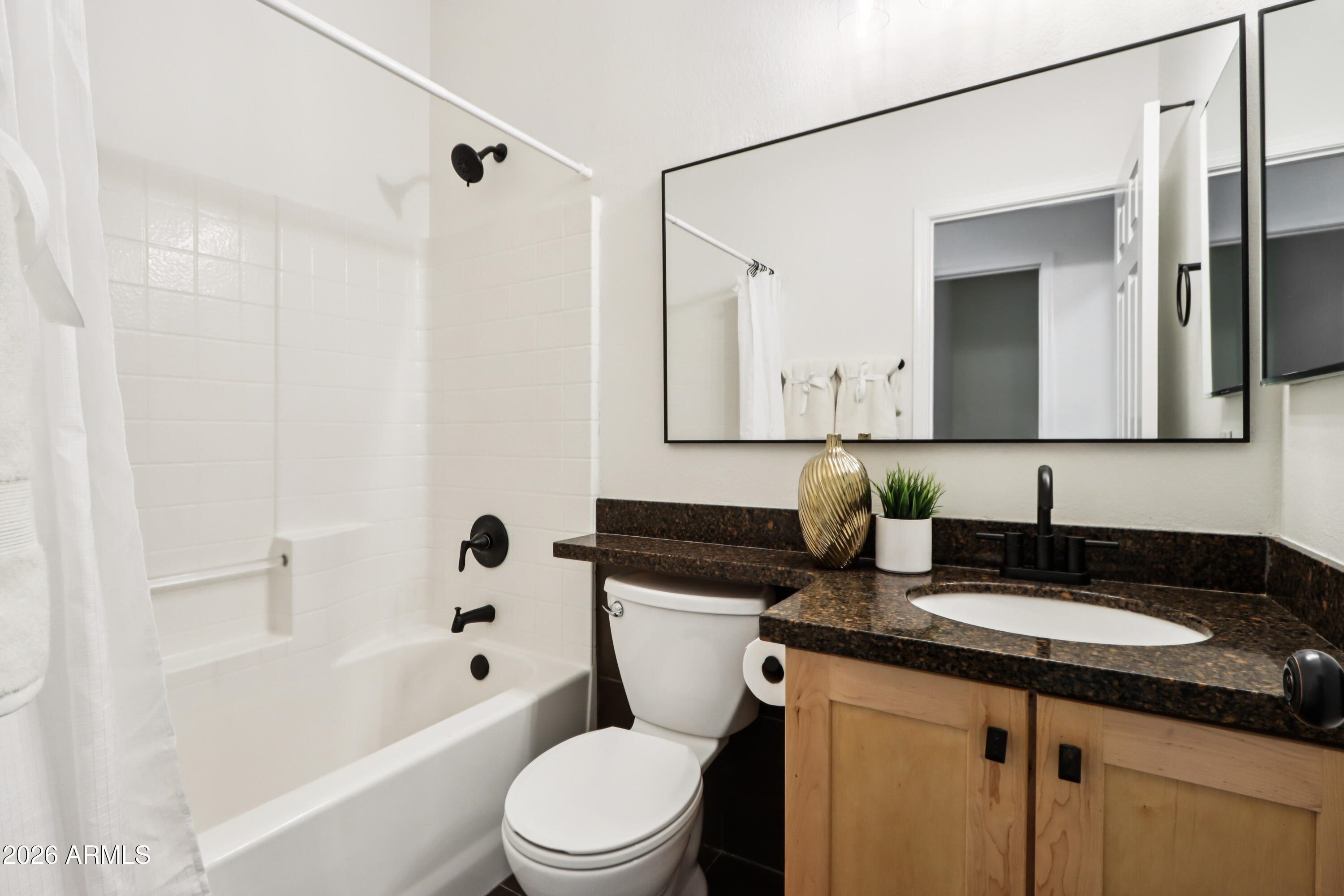 6925 W HARRISON Street