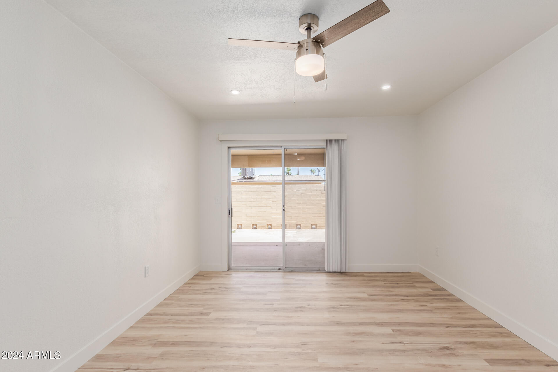 10935 W SANTA FE Drive