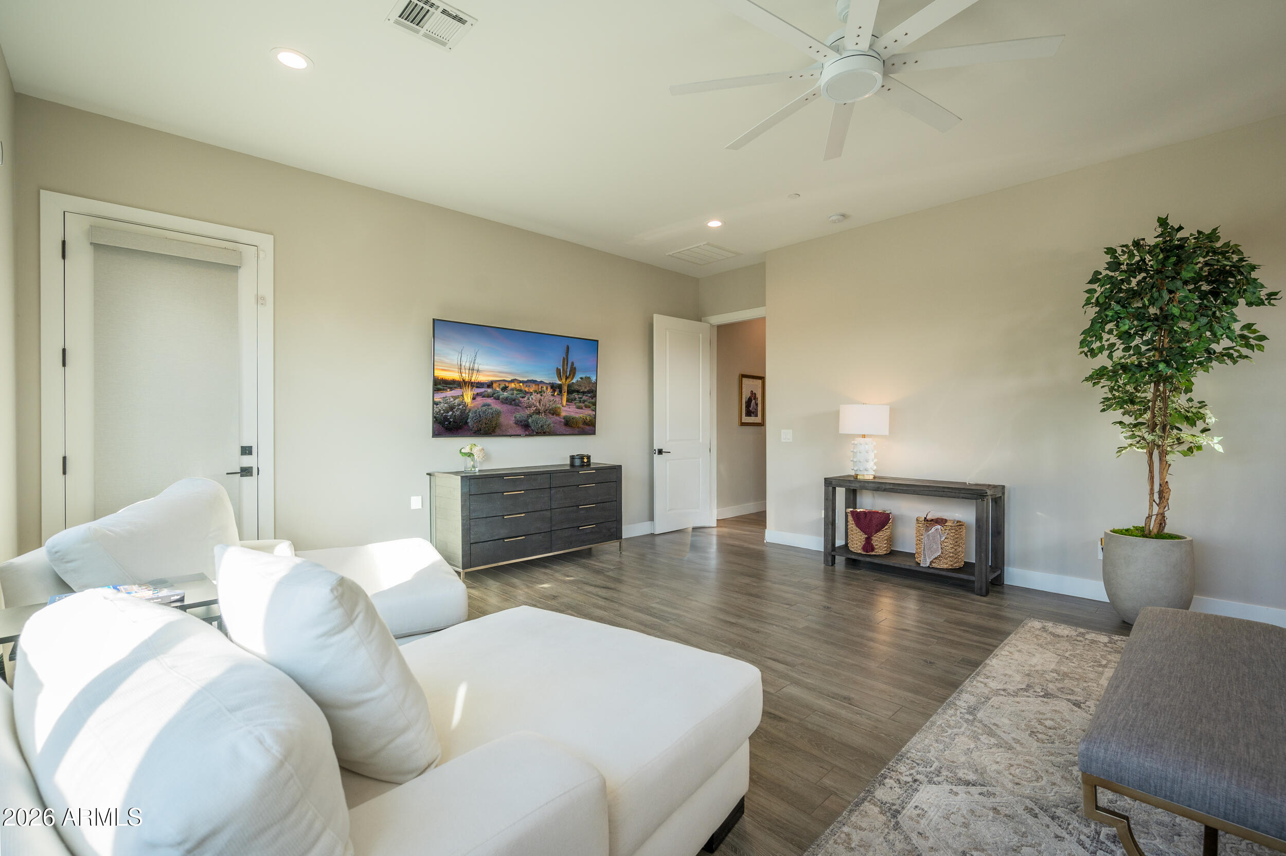 35584 N ROLLING CREEK Drive