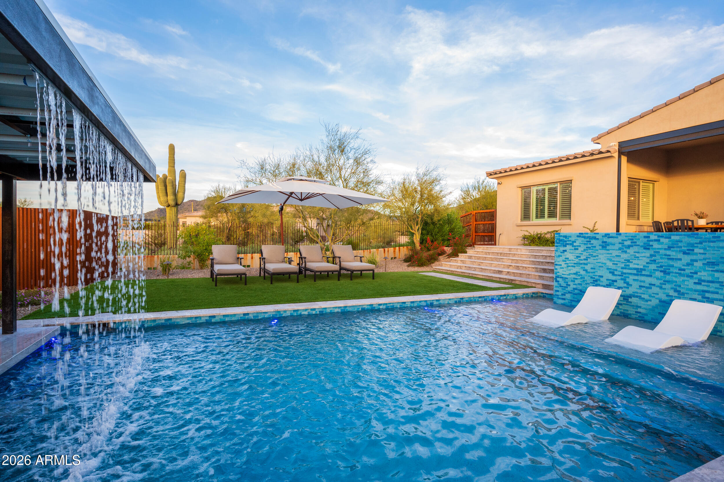 35584 N ROLLING CREEK Drive